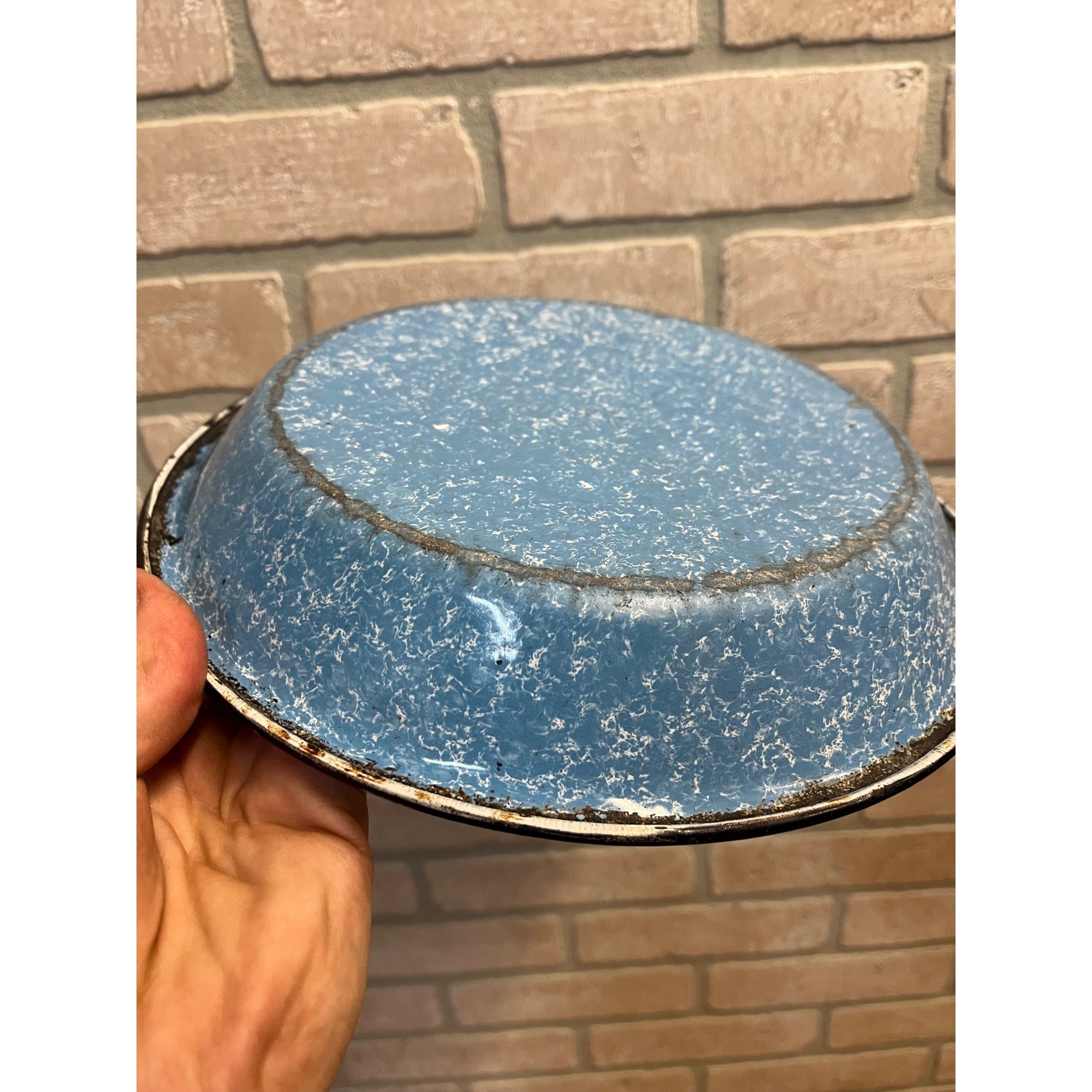 Antique Primitive Light Blue and White Swirl Enamel Graniteware Round Pie Pan/ Baking Dish/ Farmhouse Decor