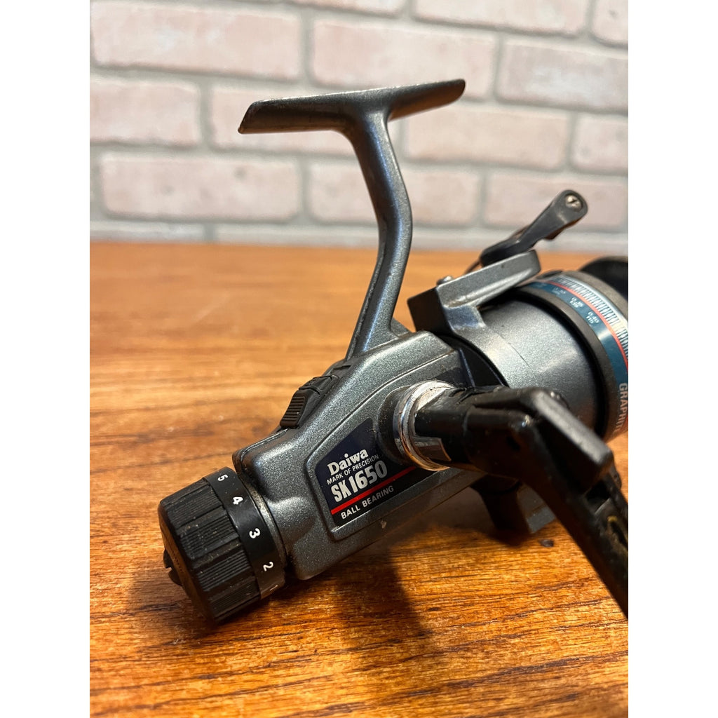 Vintage Daiwa SK1650 Open Face Spinning Fishing Reel