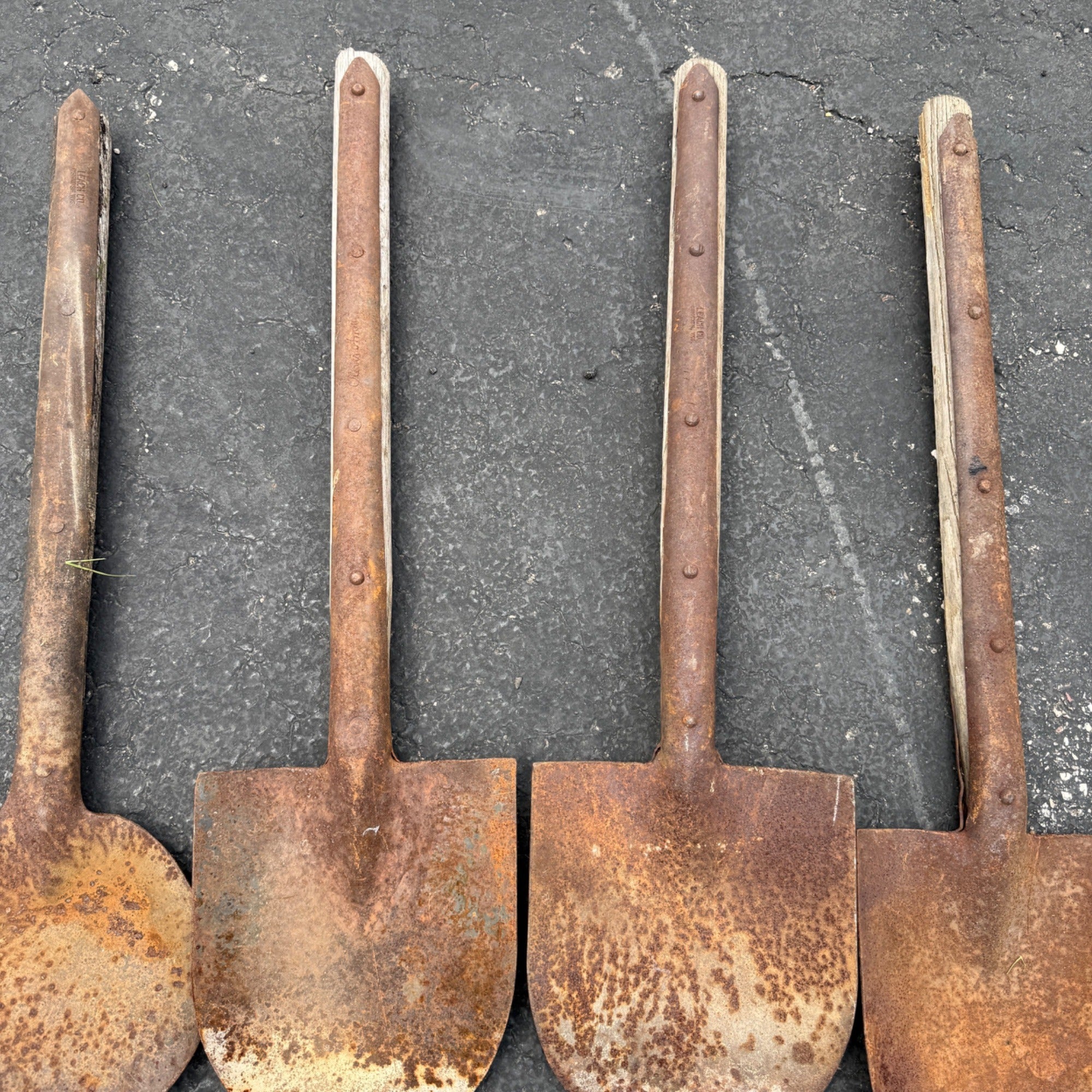 Antique Lot of 5 Telephone Pole Trench Excavating Shovel Heads Leach Oshkosh