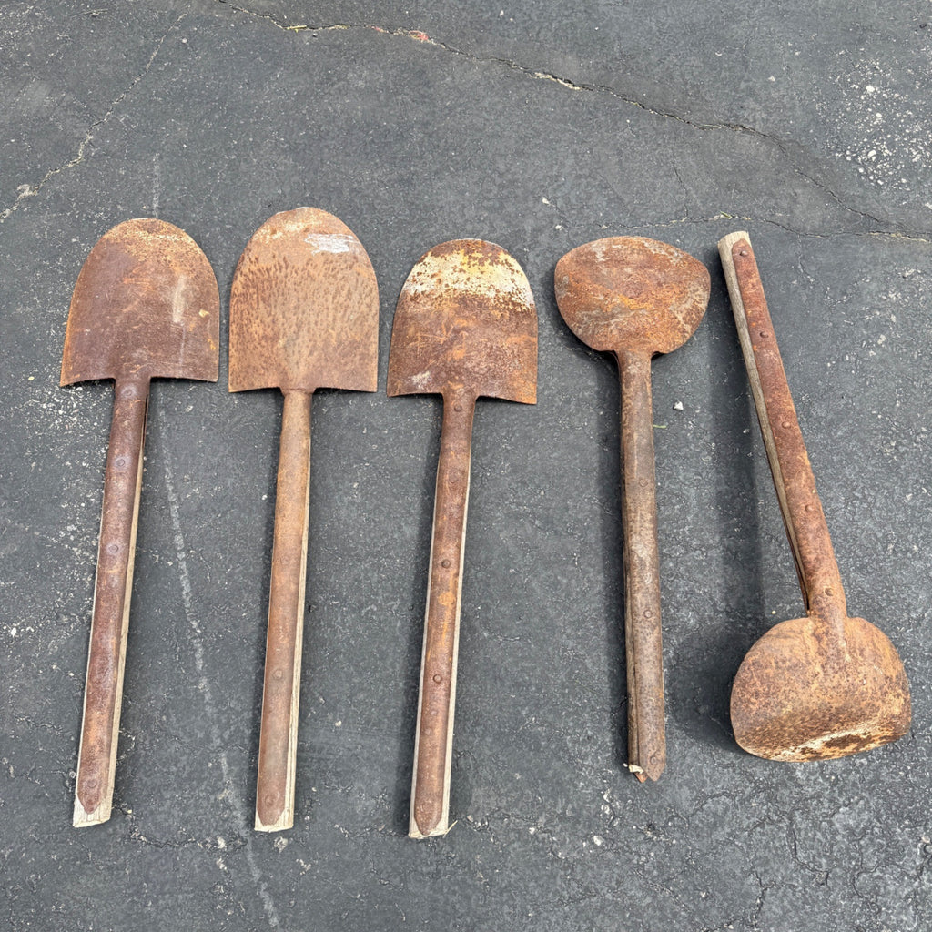 Antique Lot of 5 Telephone Pole Trench Excavating Shovel Heads Leach Oshkosh