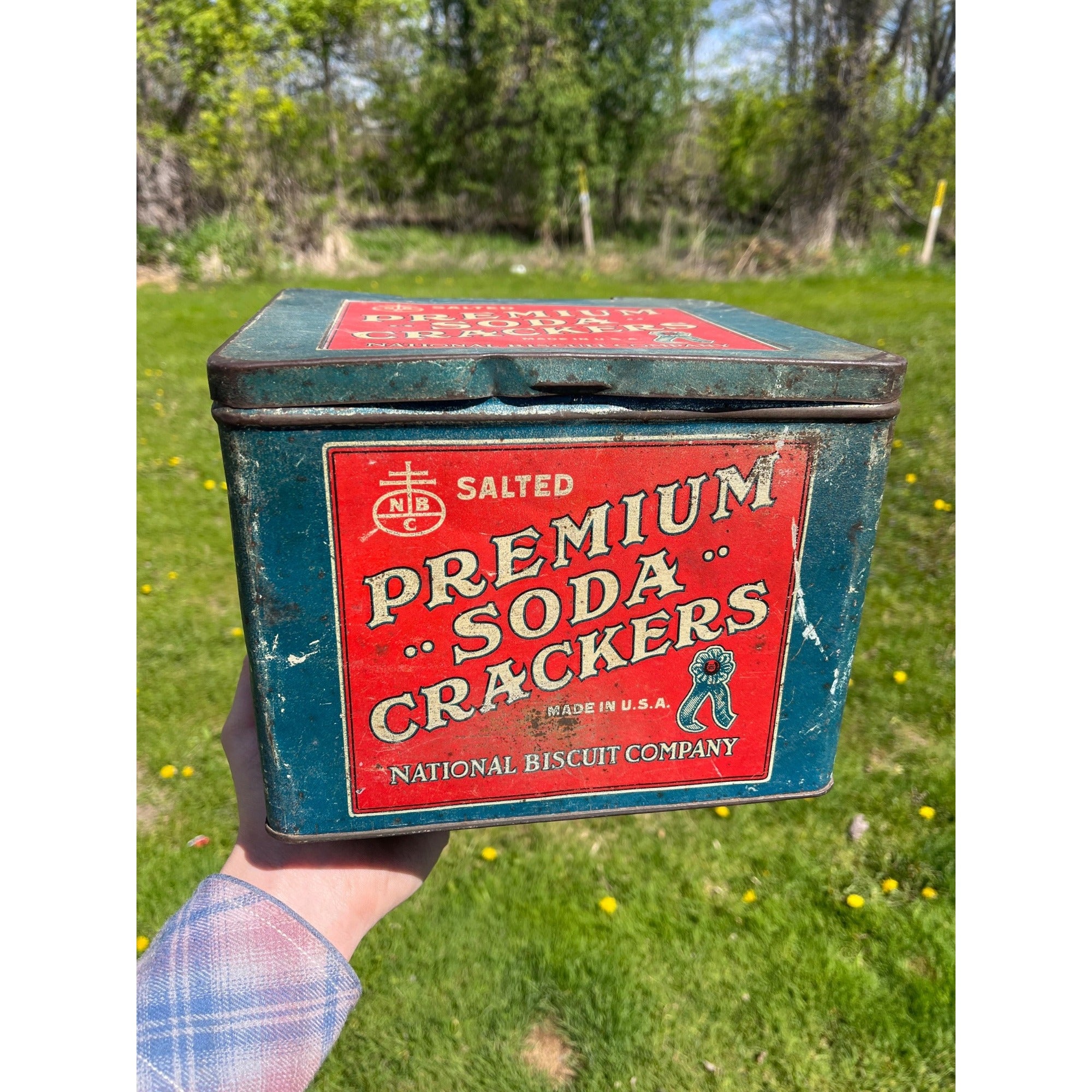 1920s Americana Premium Soda Crackers Advertising Tin National Biscuit Co USA NABISCO