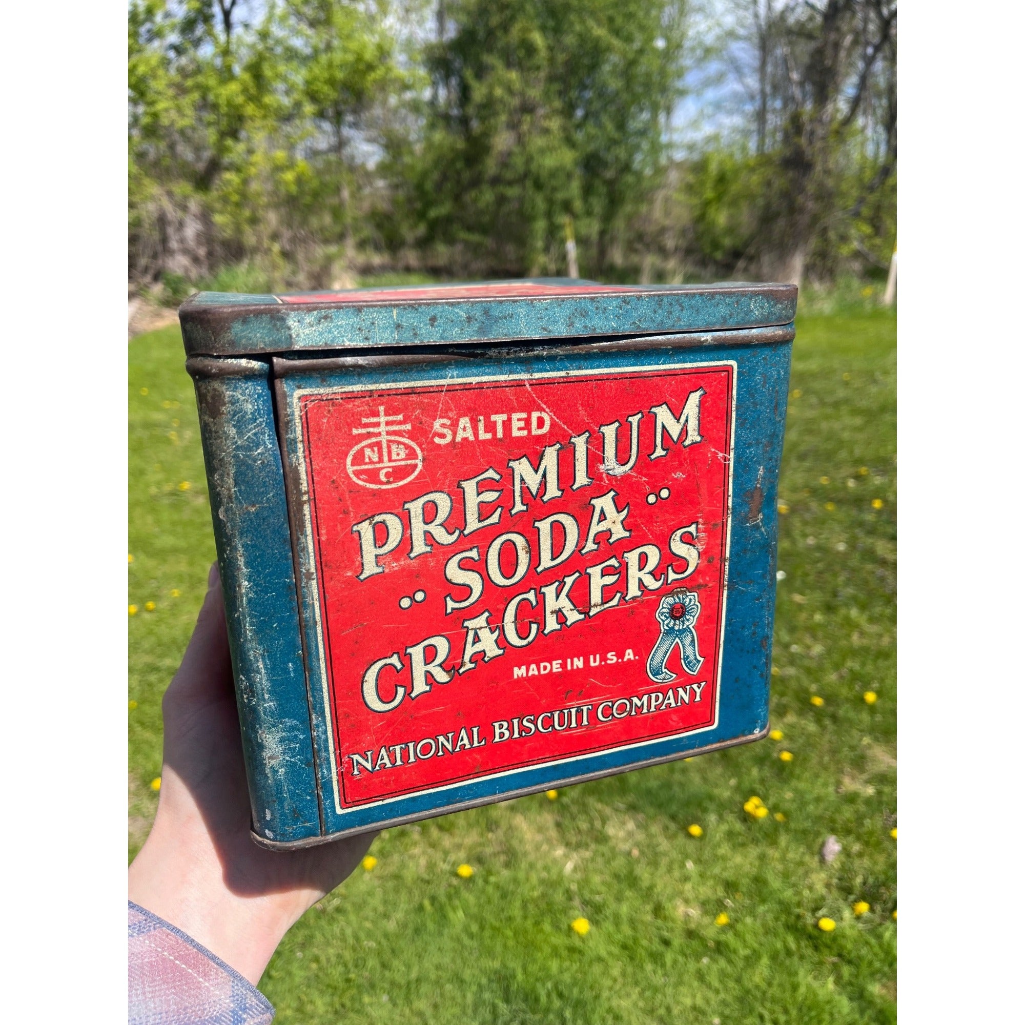 1920s Americana Premium Soda Crackers Advertising Tin National Biscuit Co USA NABISCO