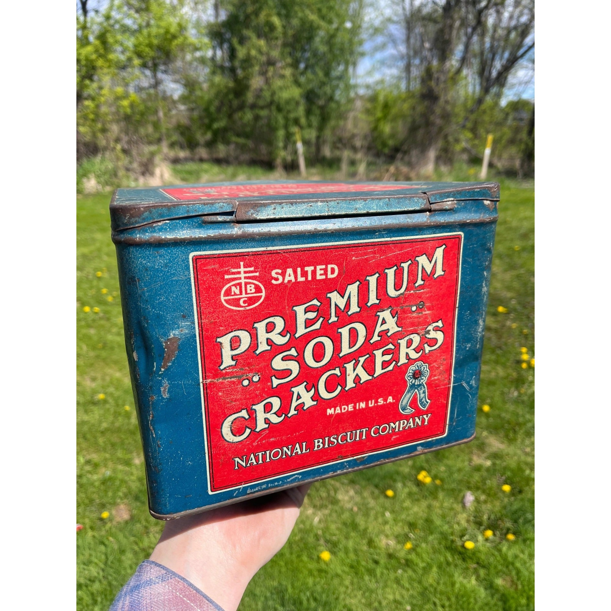 1920s Americana Premium Soda Crackers Advertising Tin National Biscuit Co USA NABISCO