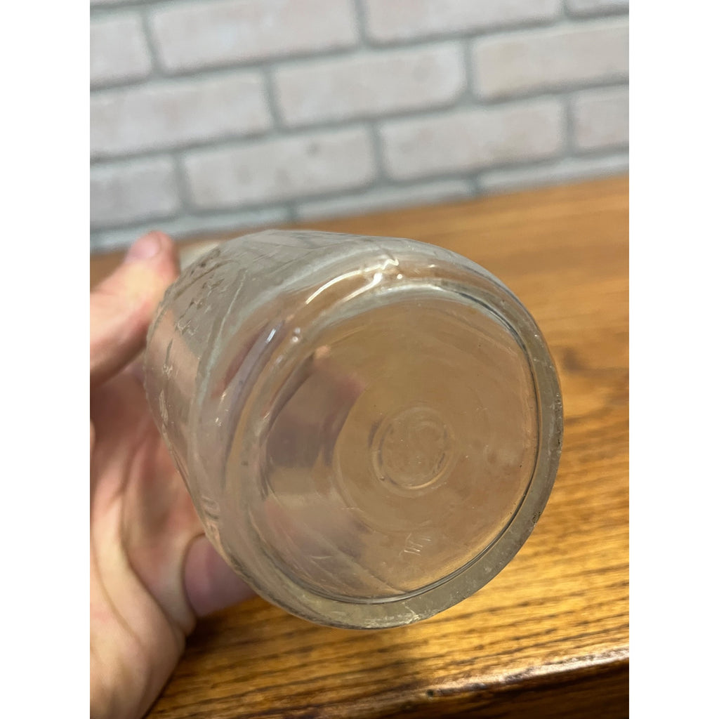 Vintage Luxerin Dairy Ribbed Glass Half-Pint Milk Bottle Fond du Lac, WI