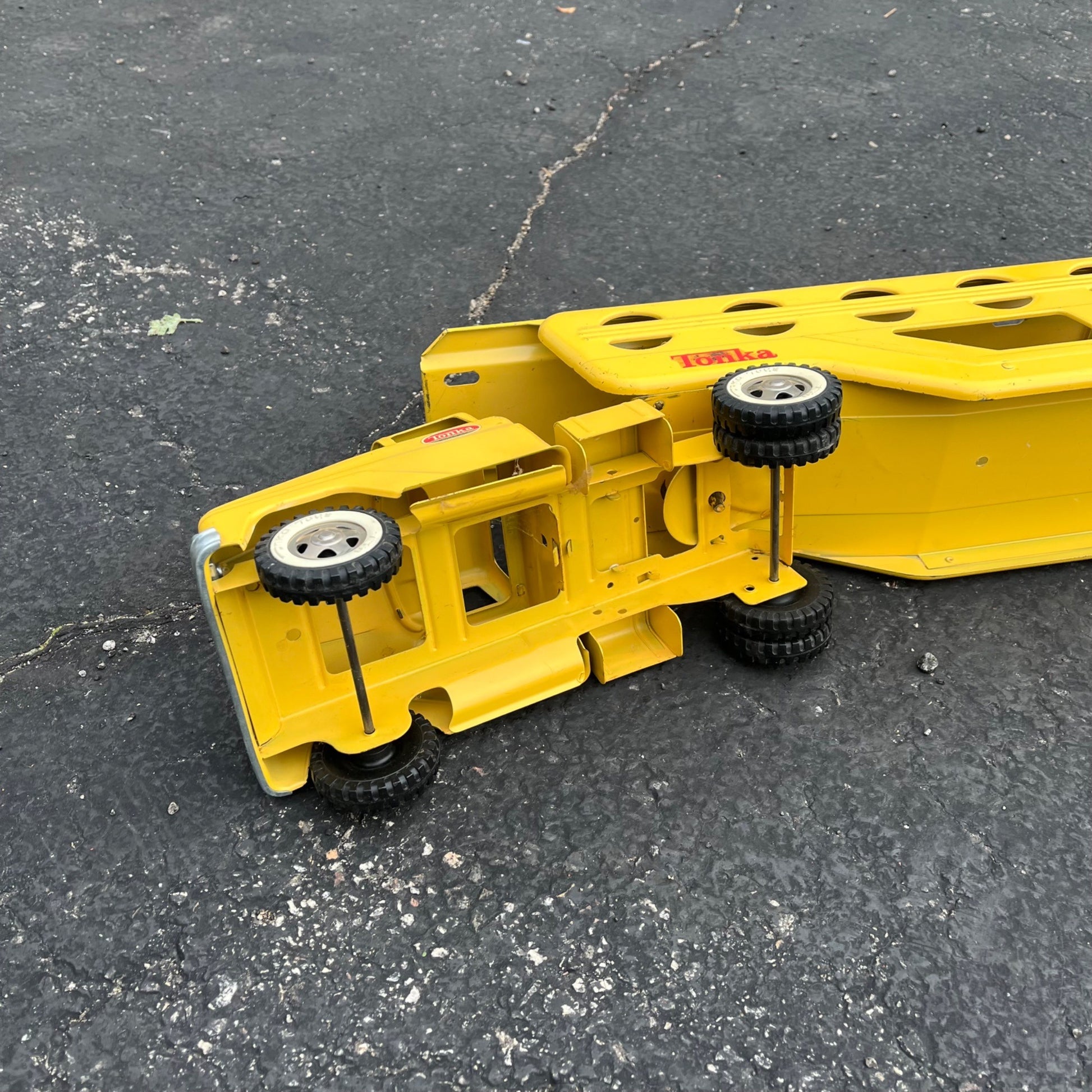 Vintage 1960s Tonka Car Hauler Semi Truck Yellow Pressed Steel Toy