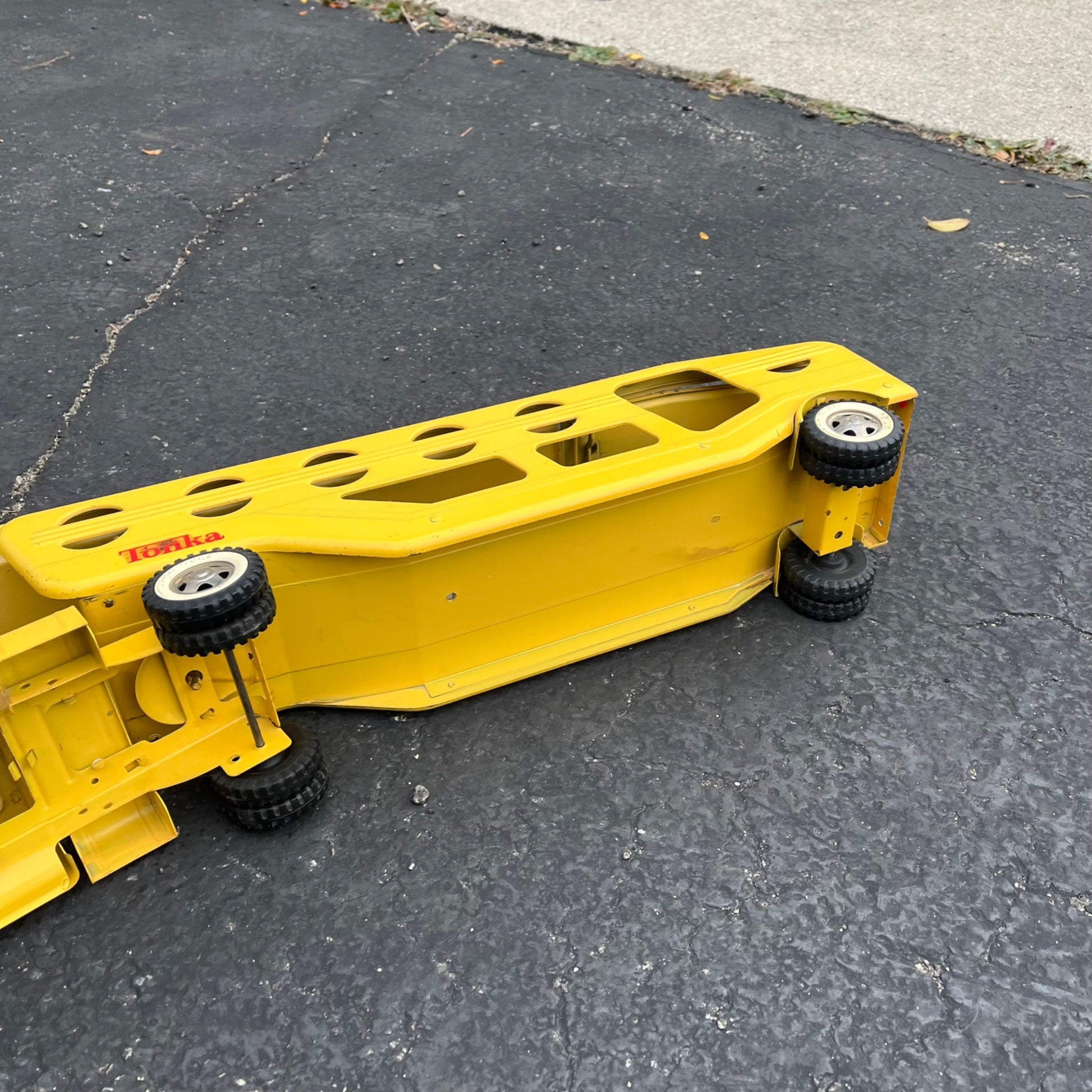 Vintage 1960s Tonka Car Hauler Semi Truck Yellow Pressed Steel Toy