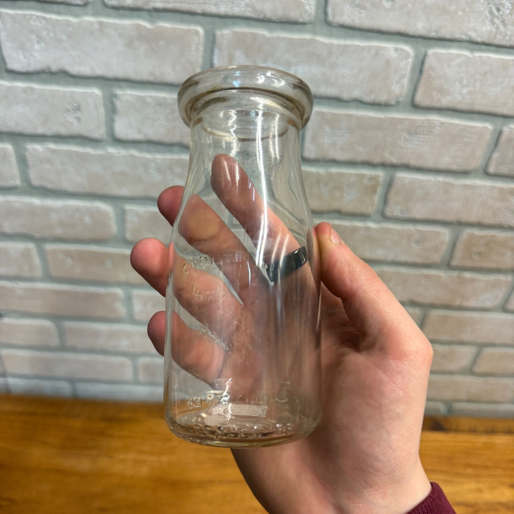 SCARCE Cedar Lake Dairy Riesch West Bend Wis Half Pint Bottle WI Wisconsin