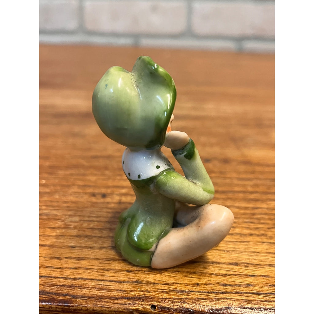 Vintage 1940s Occupied Japan Sitting Grinning Spooky Eye Elf Pixie Figurine