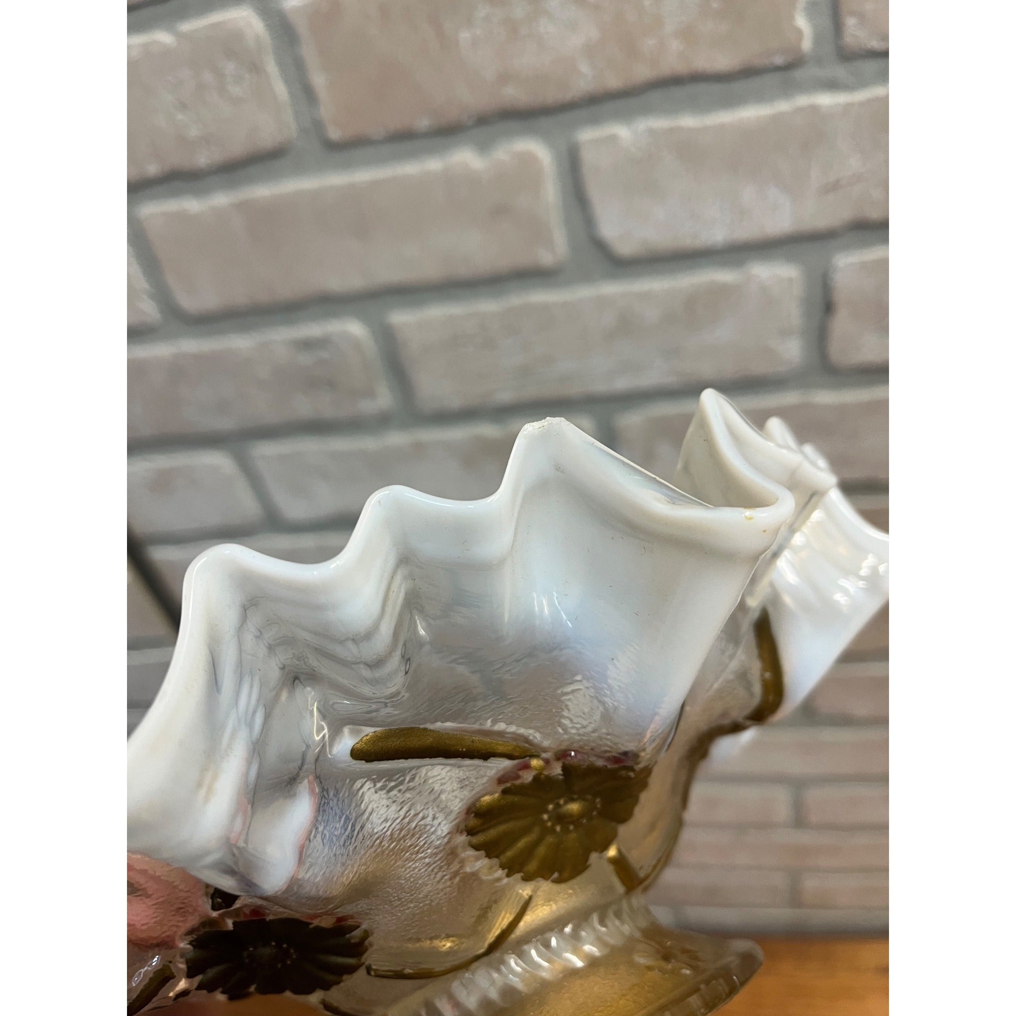 Vintage Fenton Art Glass Opalescent Ruffled Bowl