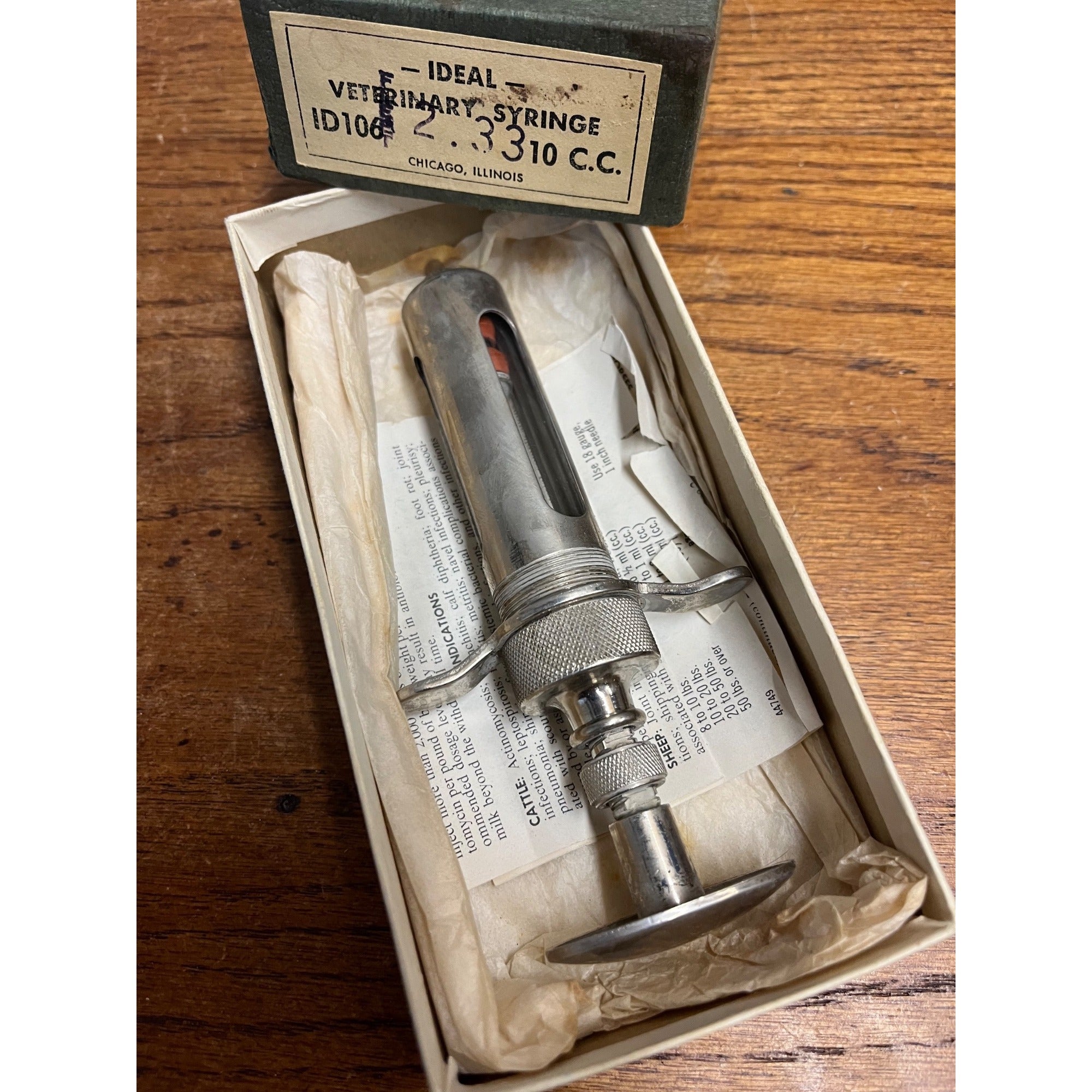Vintage 1940s Ideal Veterinary Medical Syringe w/ Box Farm Collectible