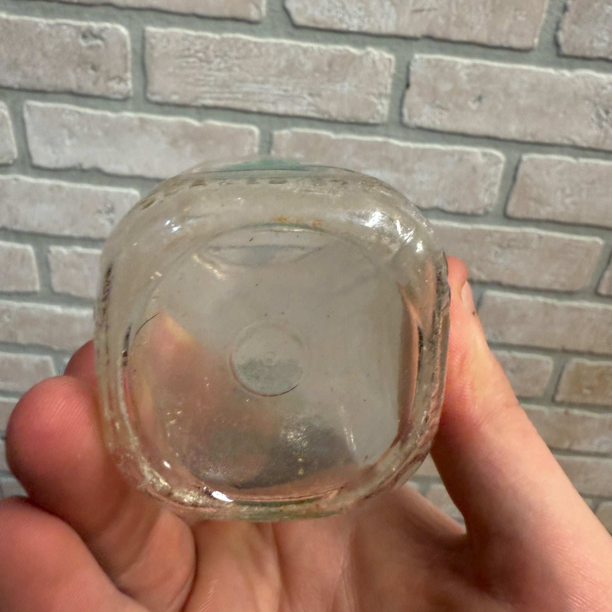 Vintage Schroeder Dairy West Bend Wis Half Pint Bottle WI Wisconsin