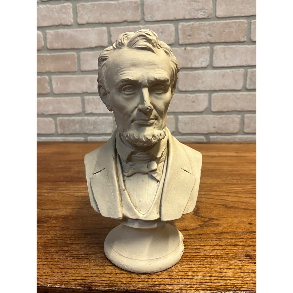 Vintage  Abraham Abe Lincoln Presidential Bust Statue Sculpture Plaster President Patriotic