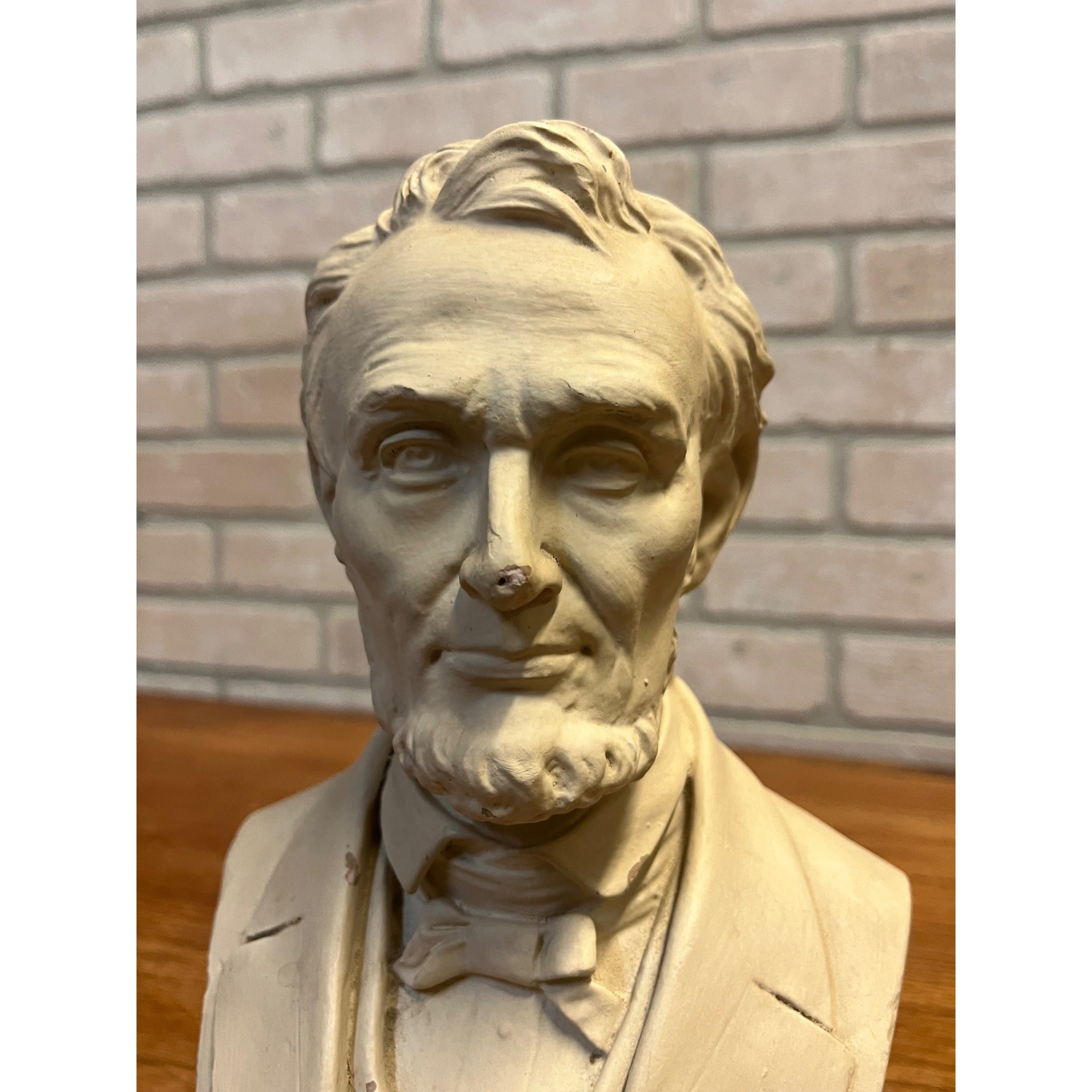 Vintage  Abraham Abe Lincoln Presidential Bust Statue Sculpture Plaster President Patriotic