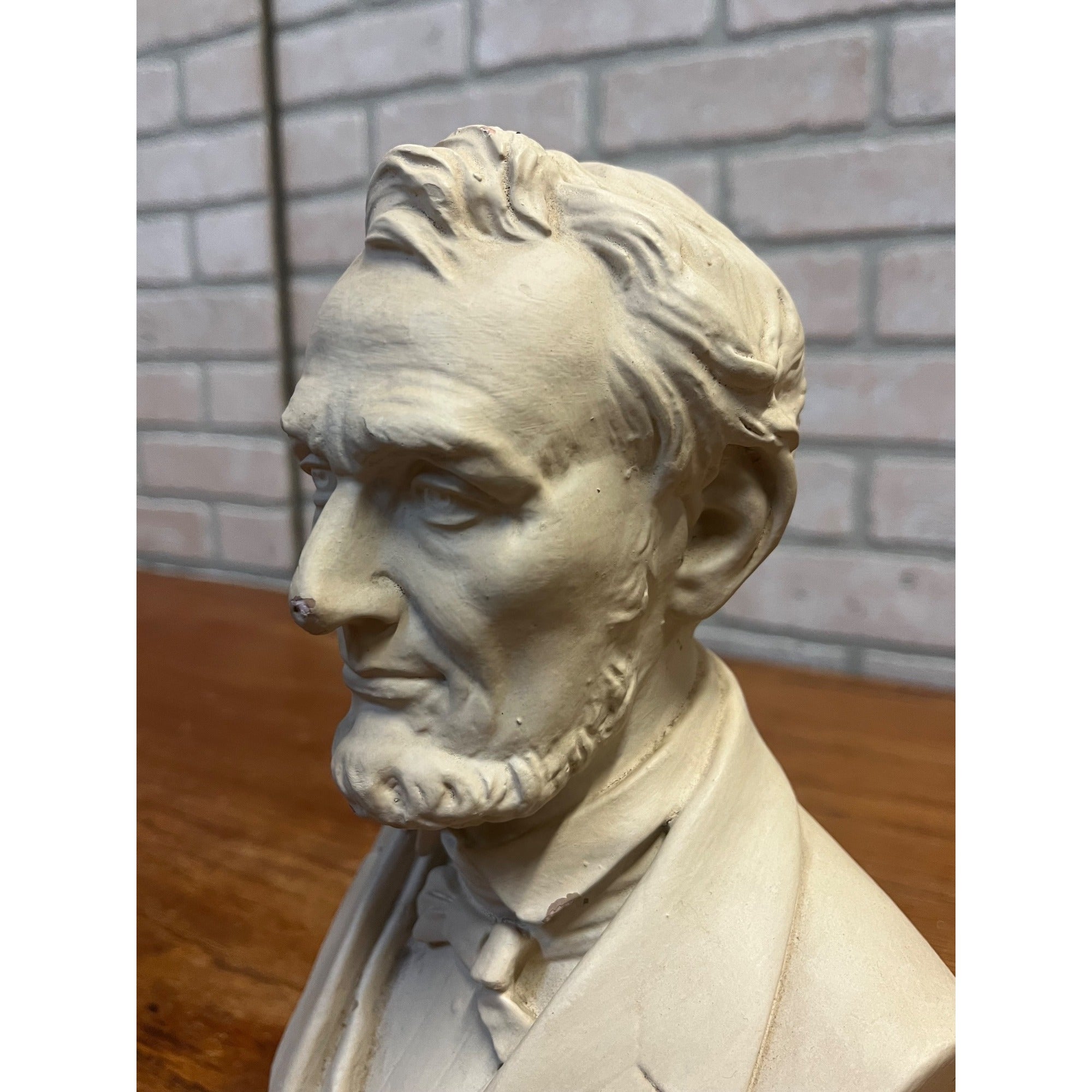 Vintage  Abraham Abe Lincoln Presidential Bust Statue Sculpture Plaster President Patriotic