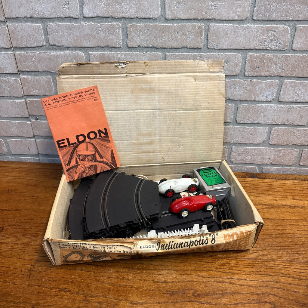 Vintage 1963 Eldon Indianapolis 8 Slot Car Toy Road Race W/ Box