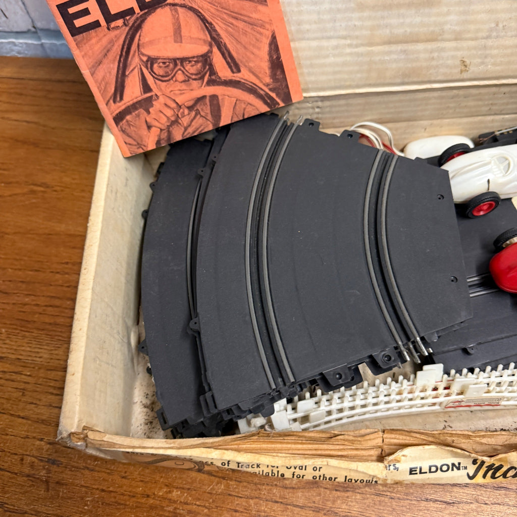 Vintage 1963 Eldon Indianapolis 8 Slot Car Toy Road Race W/ Box