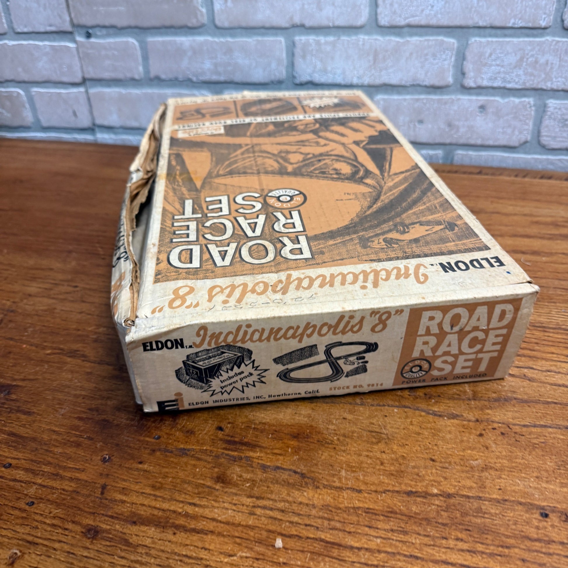 Vintage 1963 Eldon Indianapolis 8 Slot Car Toy Road Race W/ Box