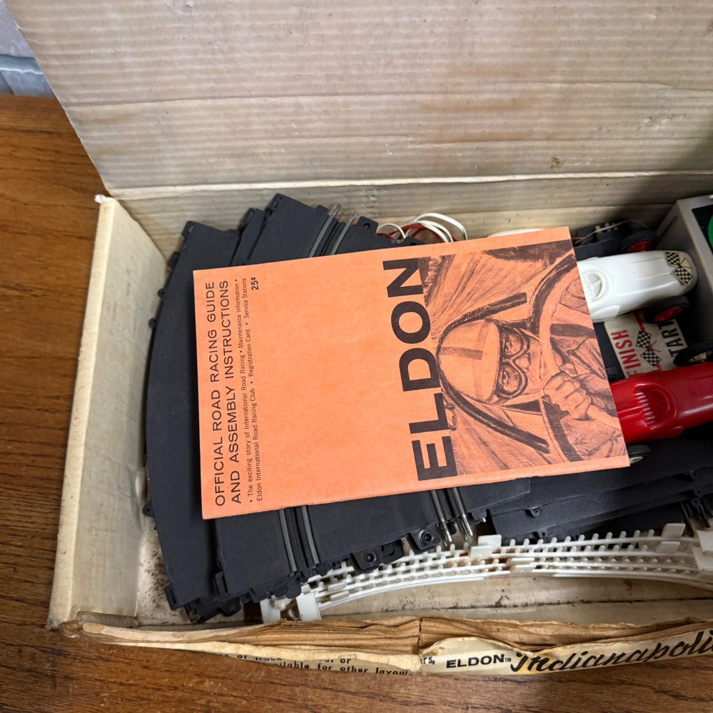 Vintage 1963 Eldon Indianapolis 8 Slot Car Toy Road Race W/ Box