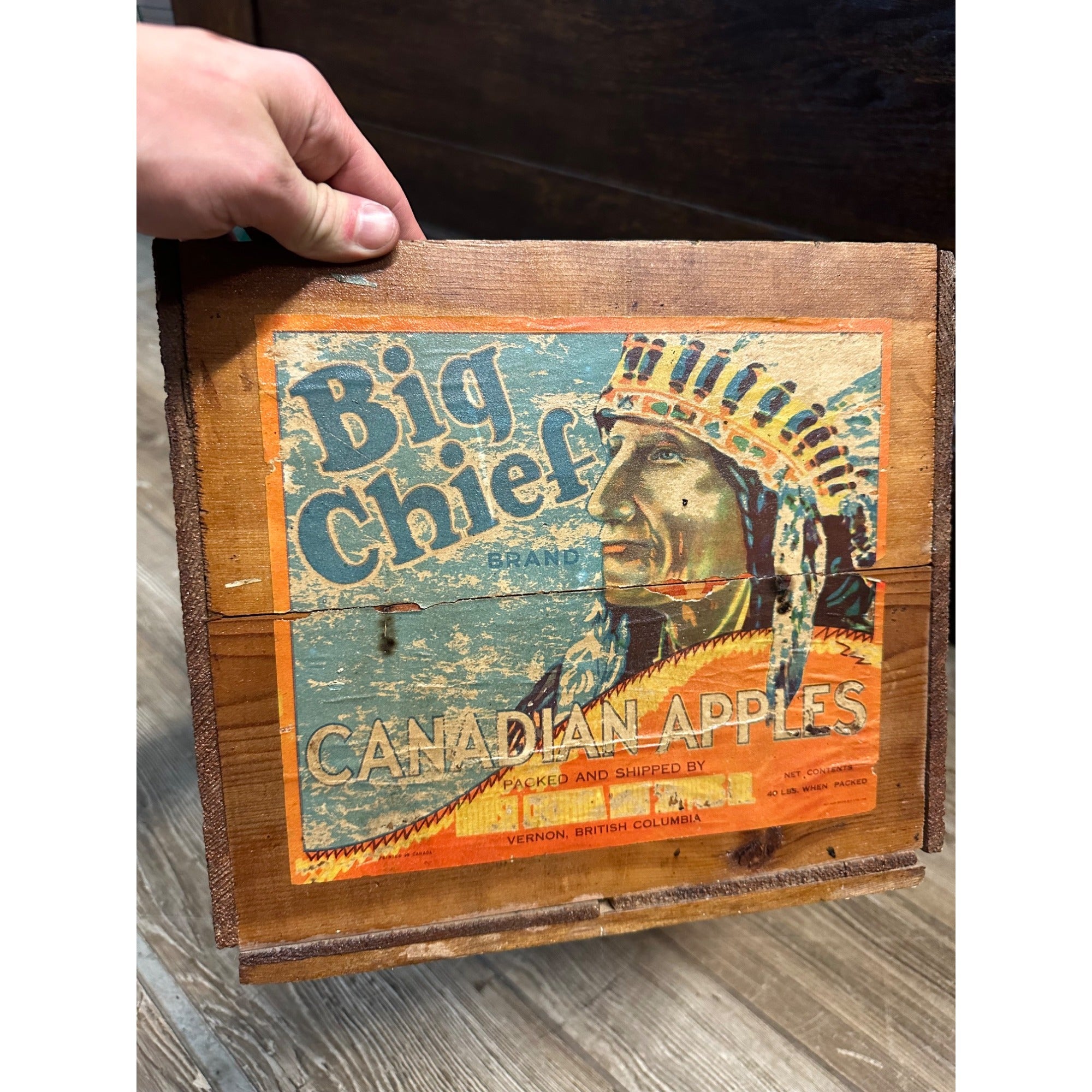 Vintage BIG CHIEF BRAND Canadian Apples Original Advertising CRATE WITH LABEL