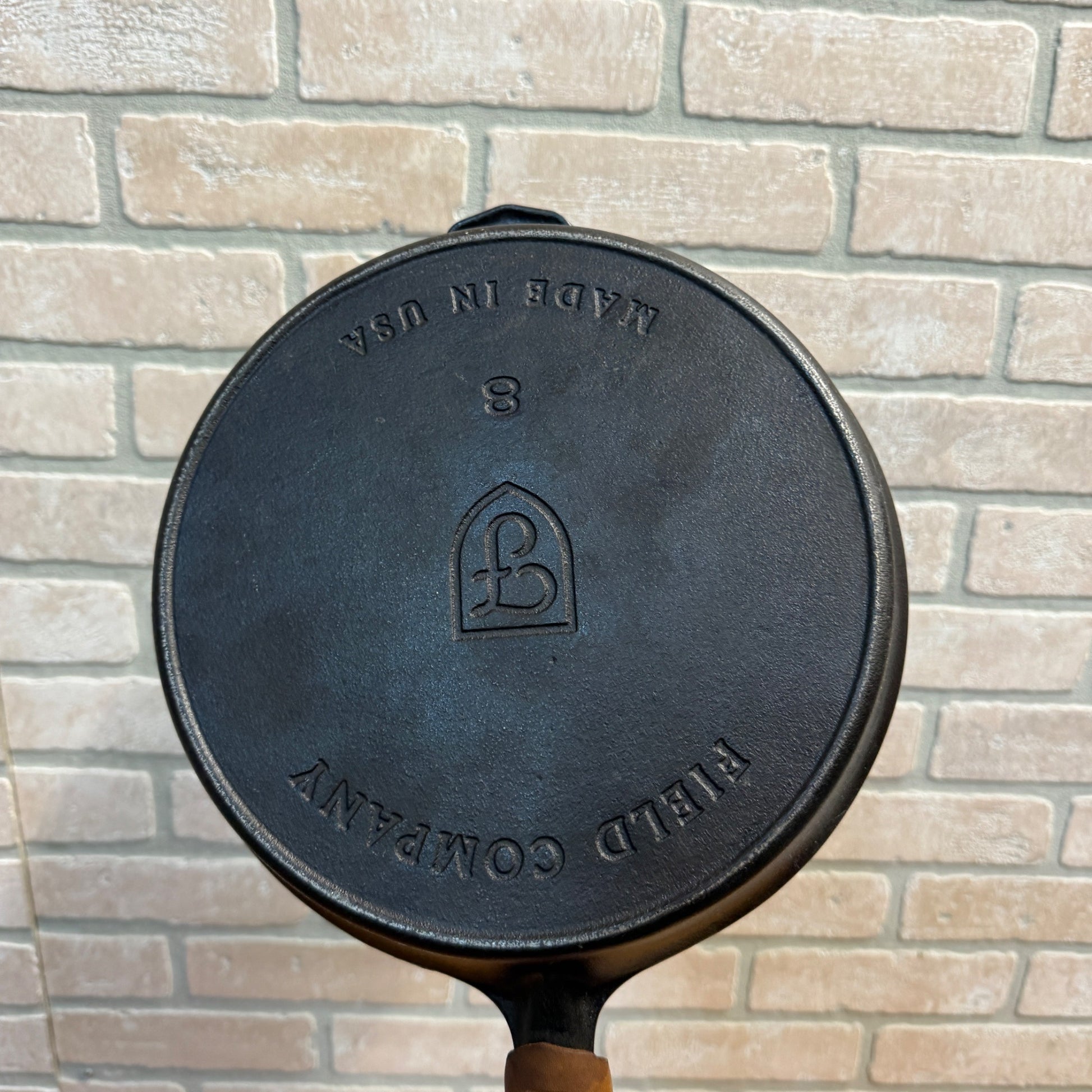 Field Company Cast Iron Skillet No. 8 With Leather Handle Cover