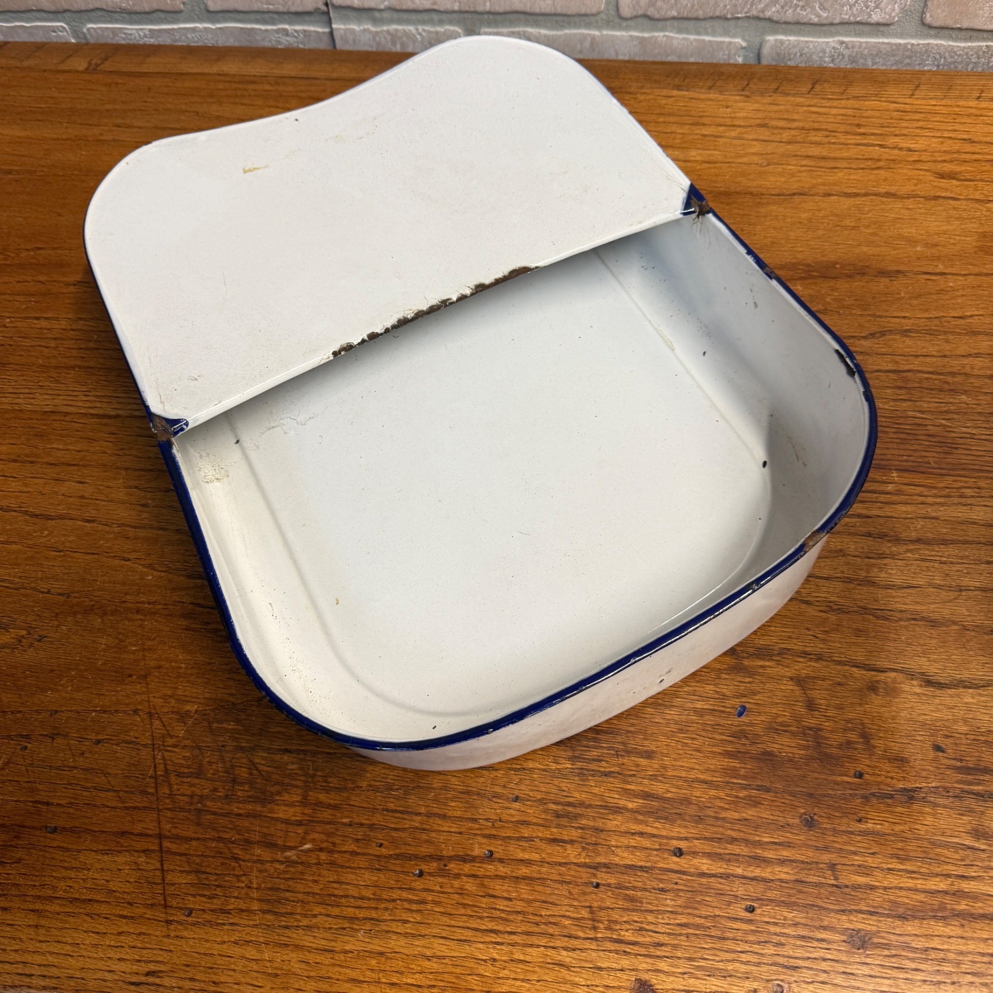 Vintage Blue & White Enamel Bed Pan Medical Doctors Office Pharmacy Decor