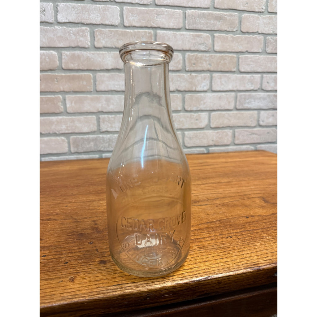 Vintage Quart Milk Bottle Cedar Grove Dairy Slinger Wisconsin