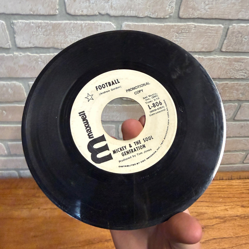 "MICKEY & SOUL GENERATION 7" football / joint session 45 Maxwell Promo Funk L-806"