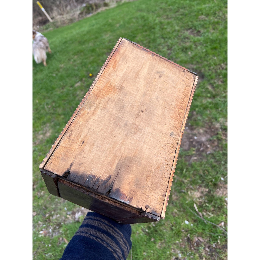 Antique Tramp Art Wooden Box Chipped Carved Notched Folk Art AAFA Primitive