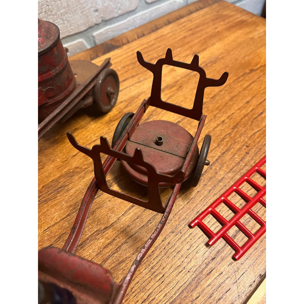 Vintage 1920s Kingsbury Steam Engine Fire Pumper & Ladder Truck Pressed Steel
