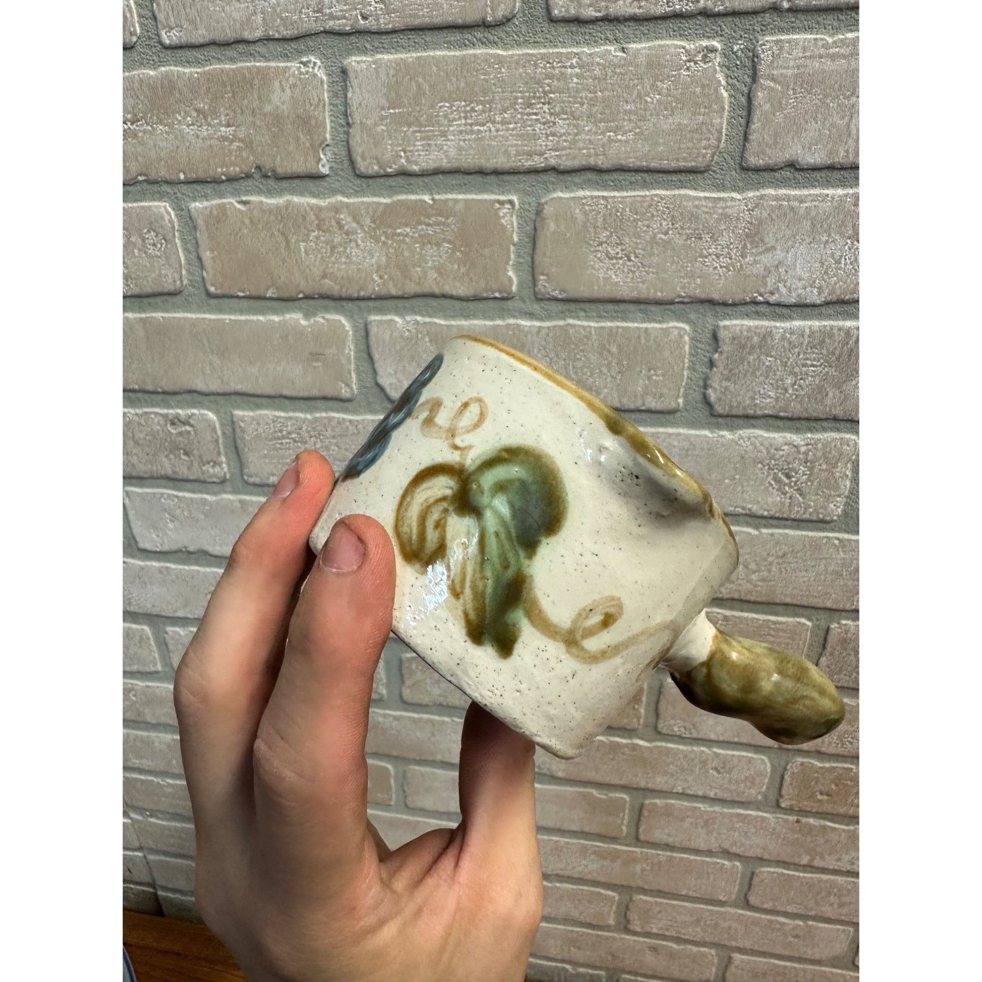 John B. Taylor Louisville Pottery Harvest Pear Double Spout Pipkin Sauce Pot 2"