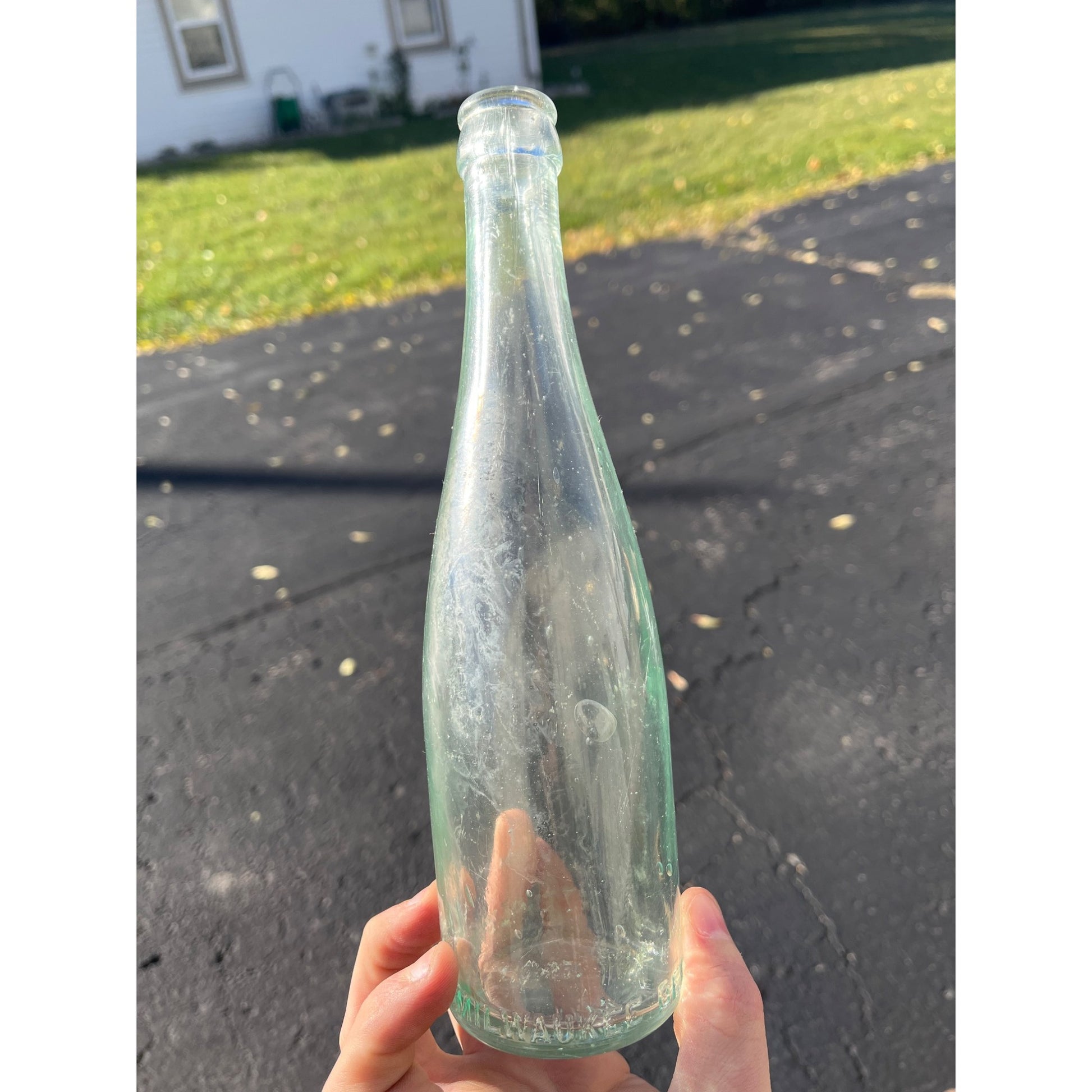 Vintage Pre-Pro Cream City Brewing Co. Clear Soda Beer Bottle Milwaukee Wis