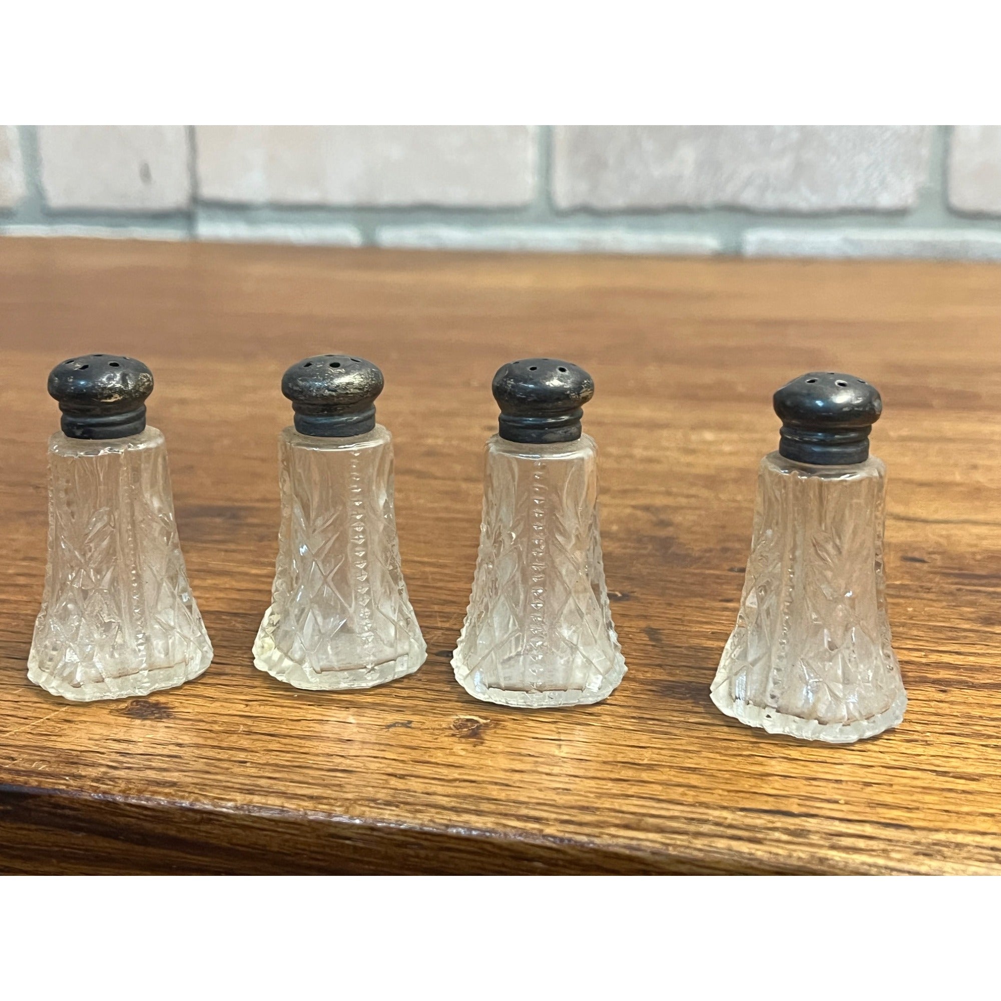 Victorian Press Glass Salt & Pepper Shaker Vintage Set (4) Silver Top PAT APPL'D