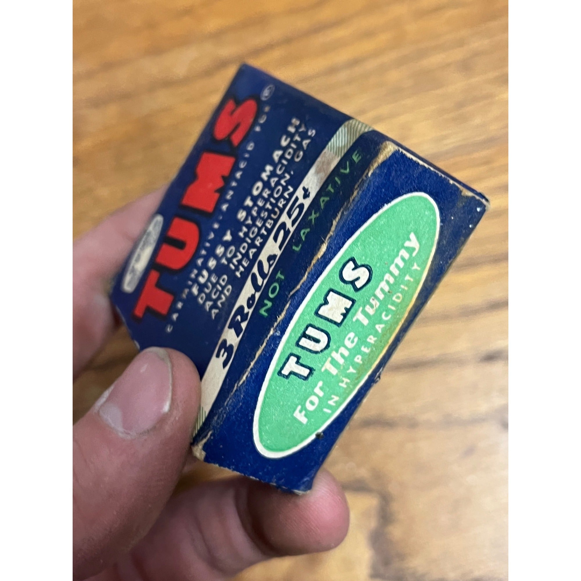 Vintage TUMS box, with 1 Roll Pharmacy Drug tore Collectible NOS