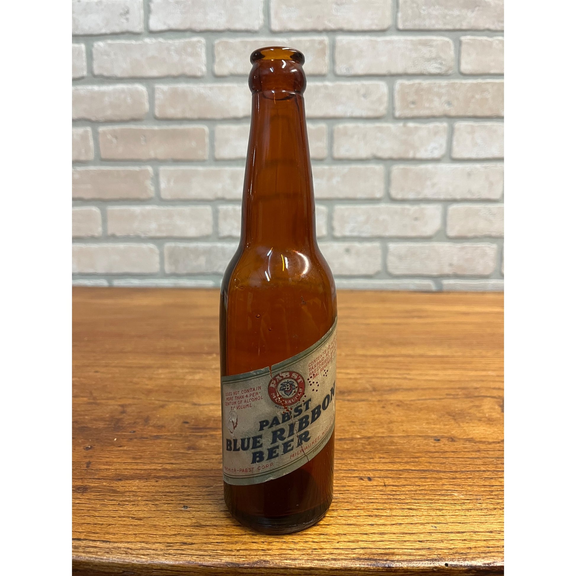 Vintage Pabst Blue Ribbon Bottle IRTP Label Premier Milwaukee, Wis 12oz