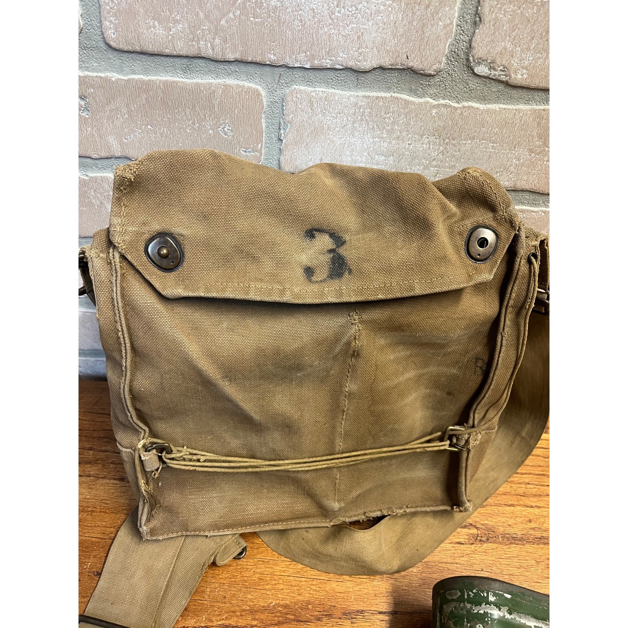 Original WWI U.S. Army M1917 SBR Gas Mask Respirator Bag with Contents WW1