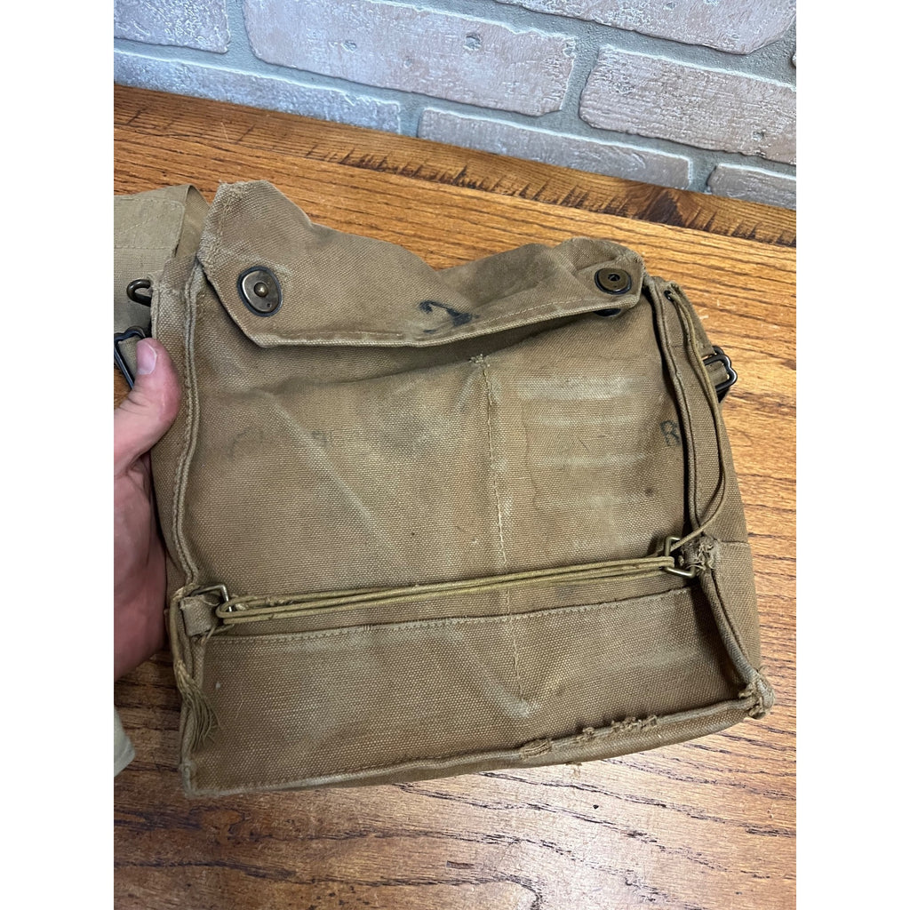 Original WWI U.S. Army M1917 SBR Gas Mask Respirator Bag with Contents WW1