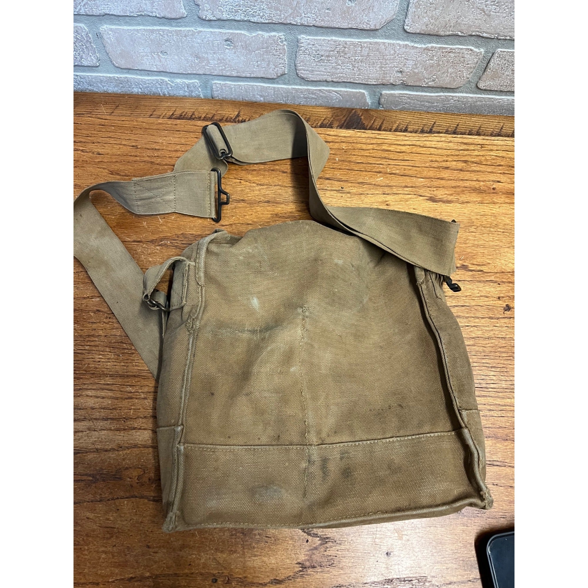 Original WWI U.S. Army M1917 SBR Gas Mask Respirator Bag with Contents WW1