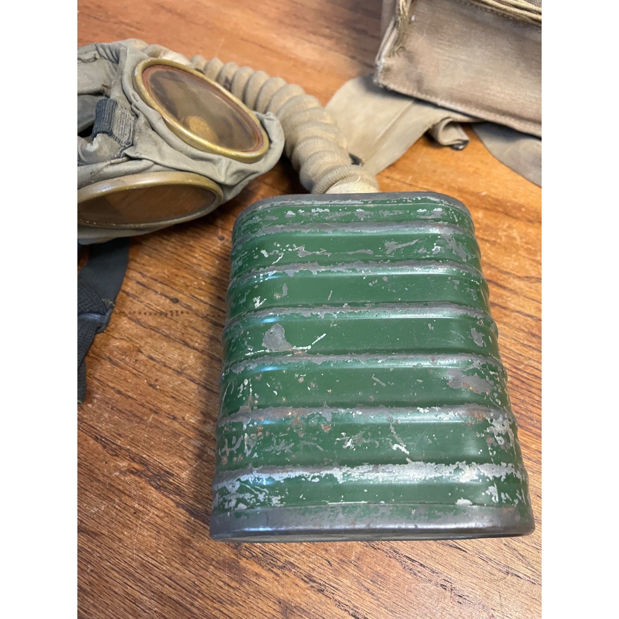 Original WWI U.S. Army M1917 SBR Gas Mask Respirator Bag with Contents WW1