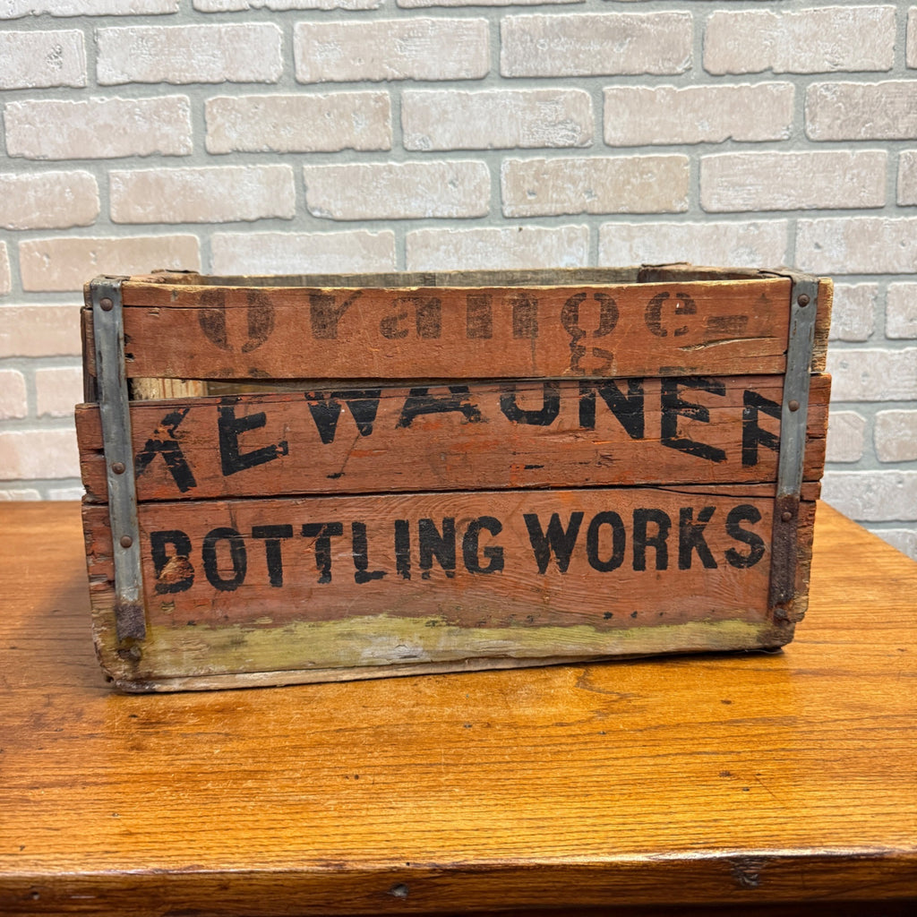 1930s Kewaunee Bottling Works Wisconsin orange Crush Wooden Case Crate Soda