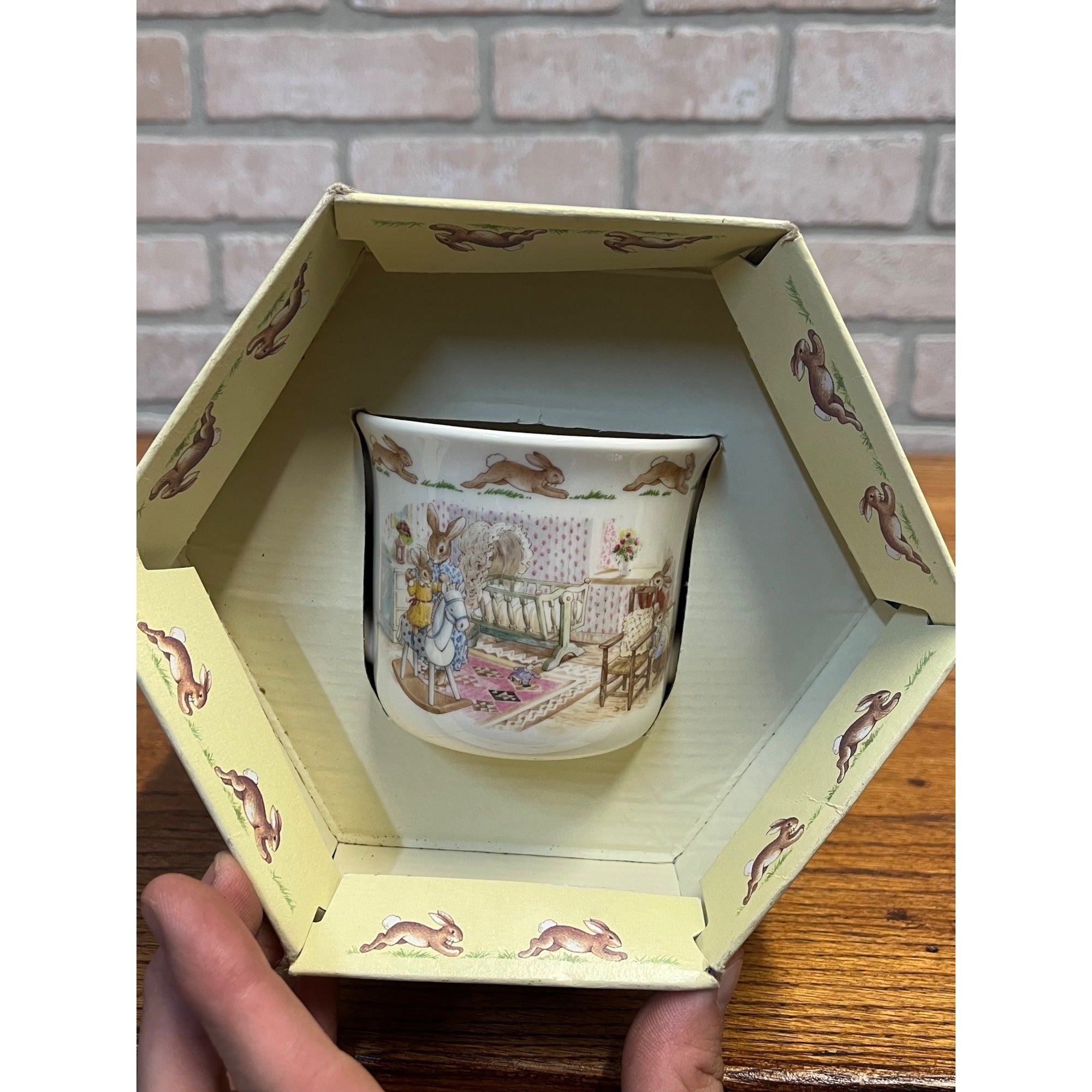 NIB Royal Doulton Bunnykins 2Pc Baby Plate & Two Handled Mug NEW -England 1988