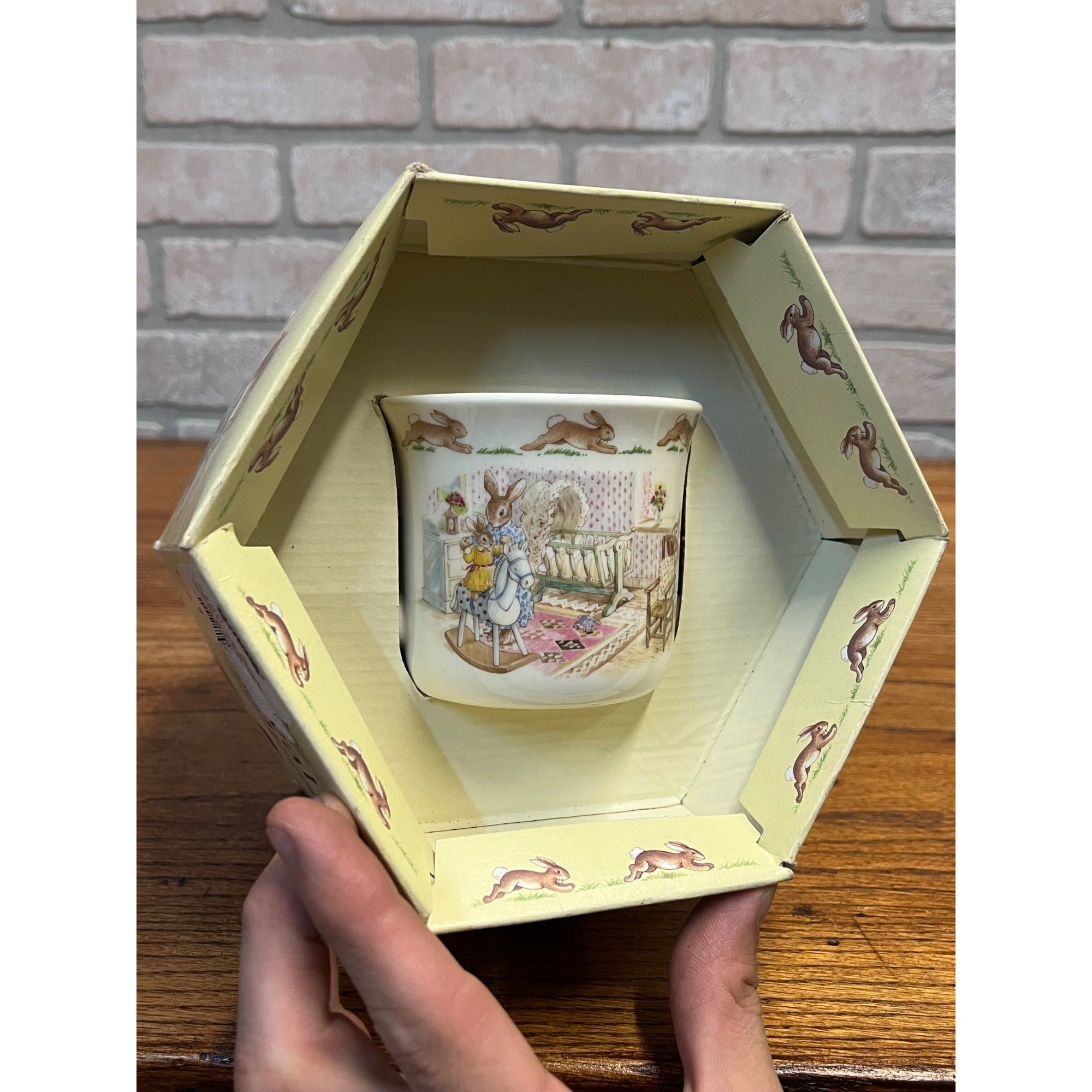 NIB Royal Doulton Bunnykins 2Pc Baby Plate & Two Handled Mug NEW -England 1988