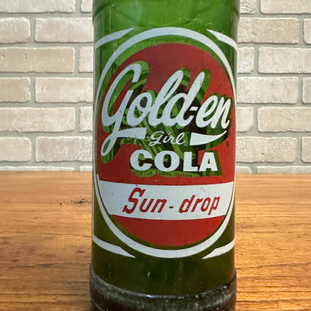 Vintage Sun Drop Golden Girl Cola 14oz Soda Bottle Scarce Green St Louis