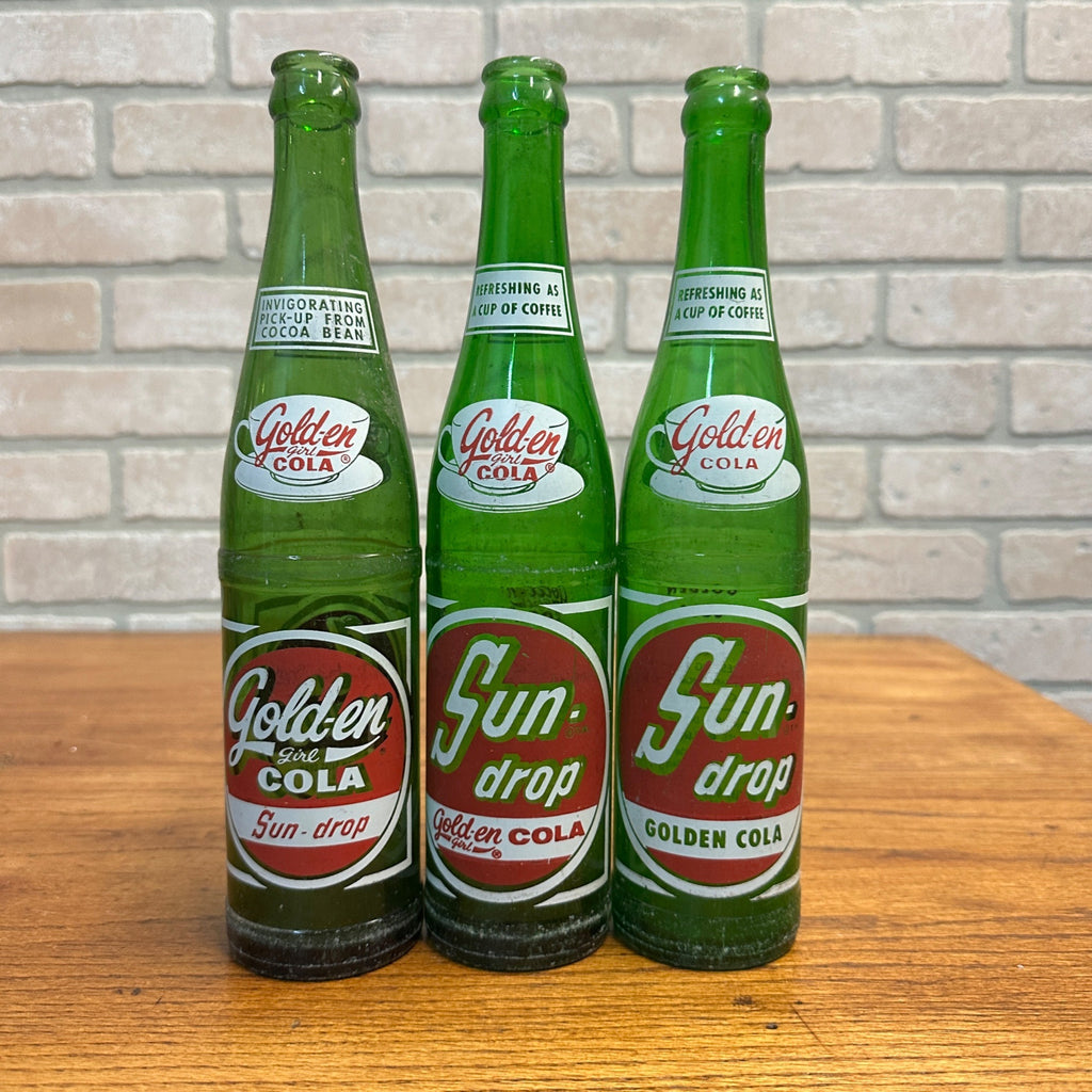 Vintage Sun Drop Golden Girl Cola 14oz Soda Bottle Scarce Green St Louis