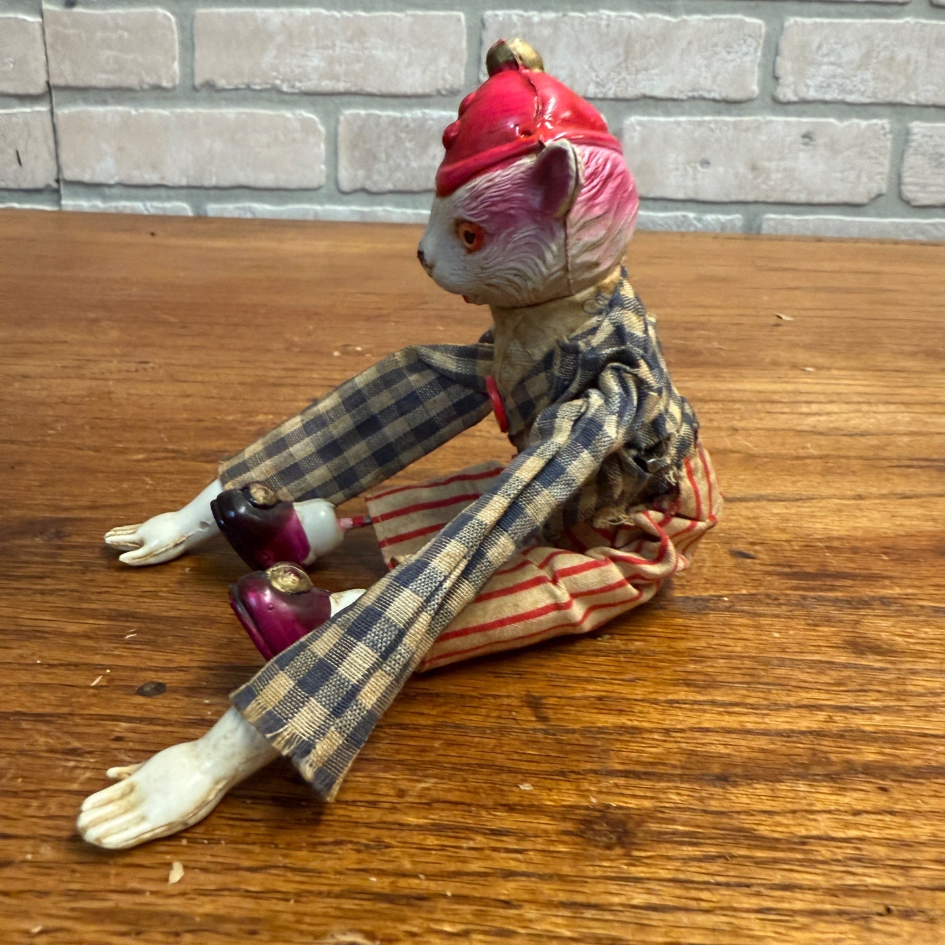 Vintage Early 1900s Windup Acrobat Bear Japan Toy - No Key - Celluloid 7"