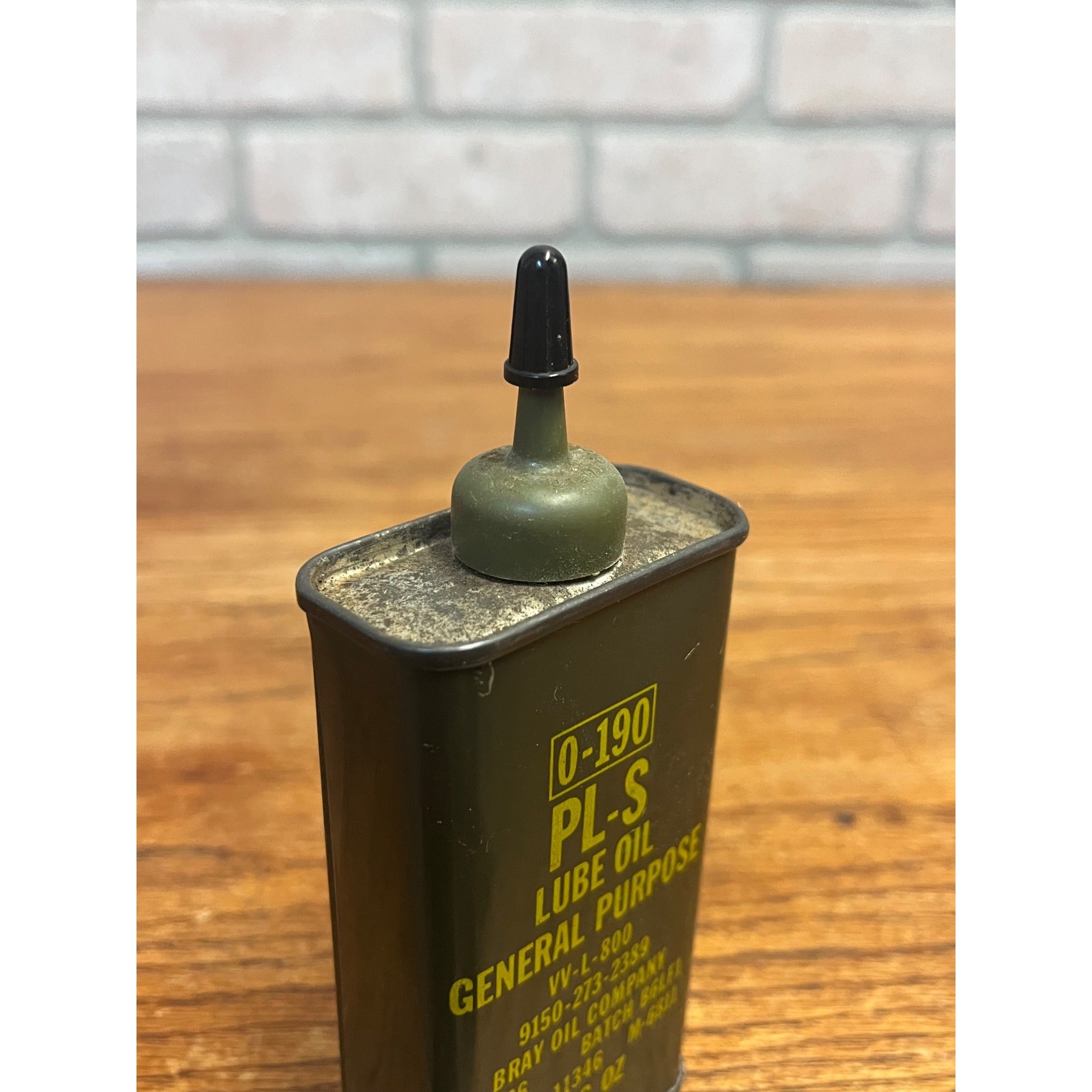 Vietnam War Era Lube Oil Tin 0-190 PL-S 4 Oz Can Bray Oil Co. (Weapons Oil) FULL