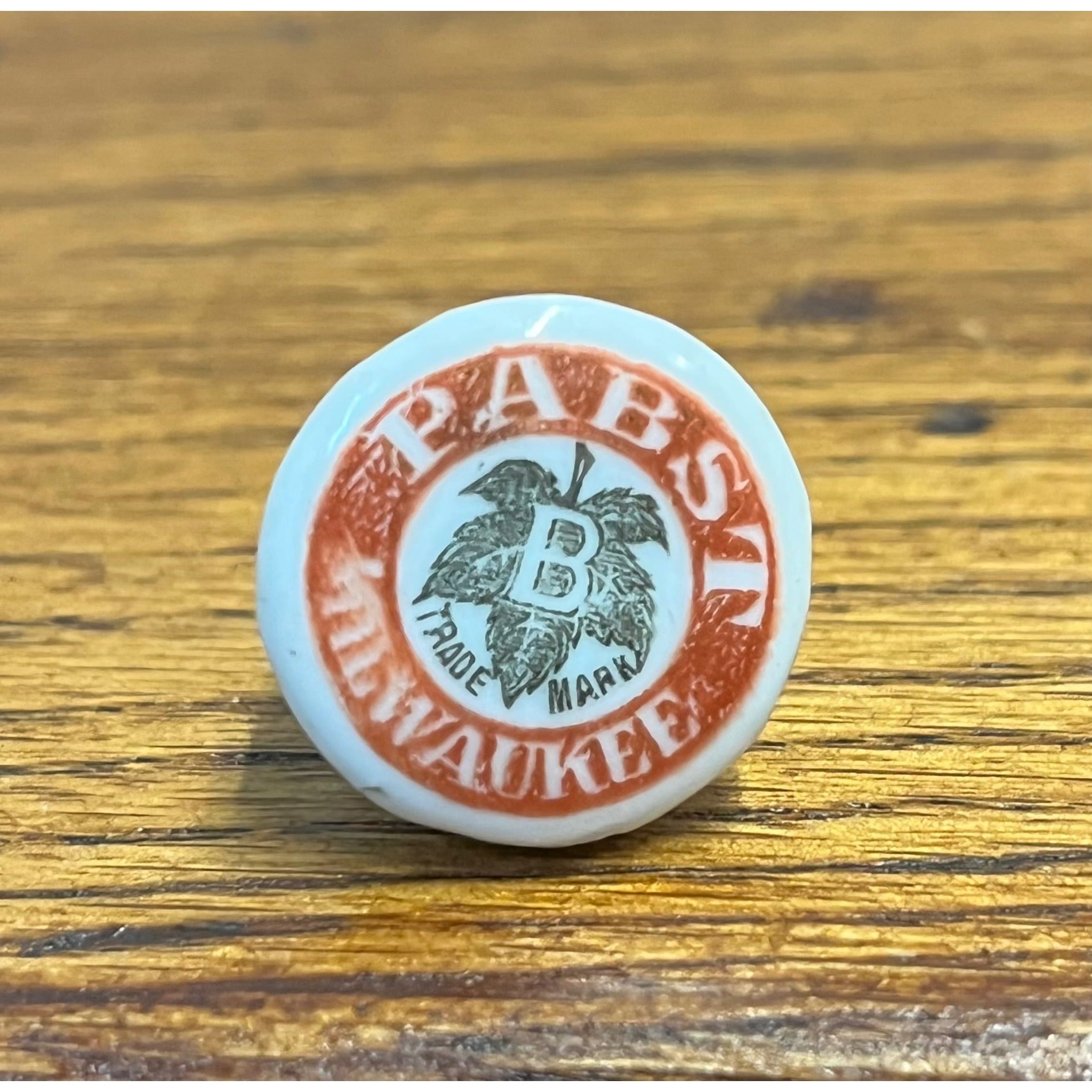 Vintage Pre-Prohibition 1890s Pabst Milwaukee Beer Porcelain Bottle Stopper