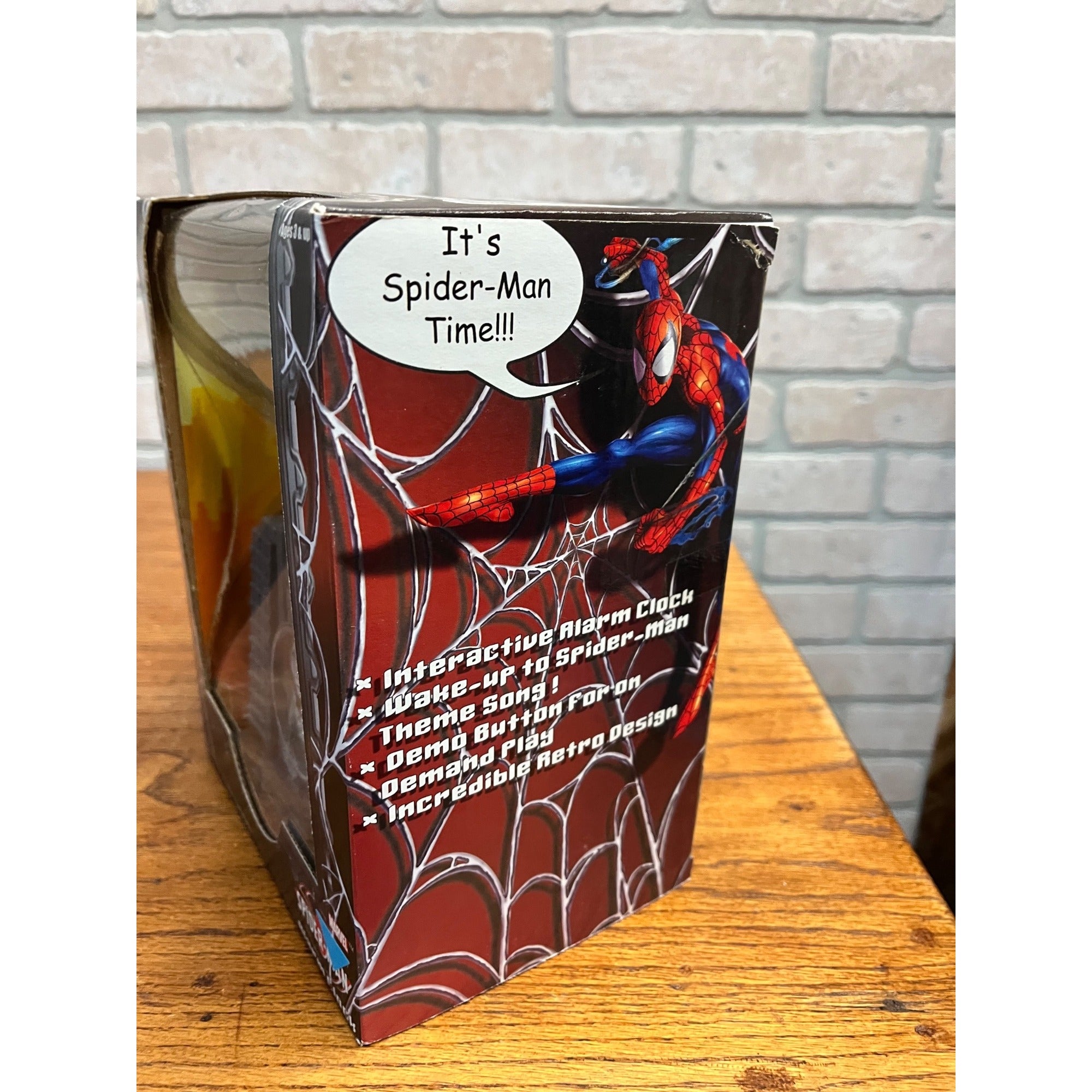 2002 Tek Time Marvel Comics ULTIMATE SPIDER-MAN Alarm Clock • NEW