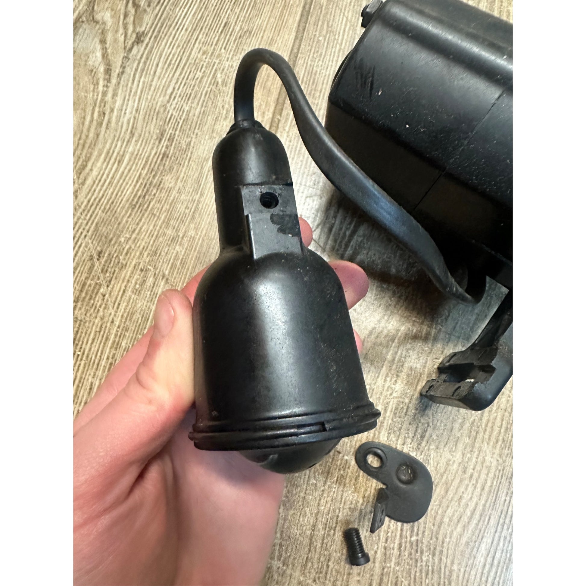 Vintage Singer 99 Sewing Machine Motor & Bug Eye Light for Parts / Repair