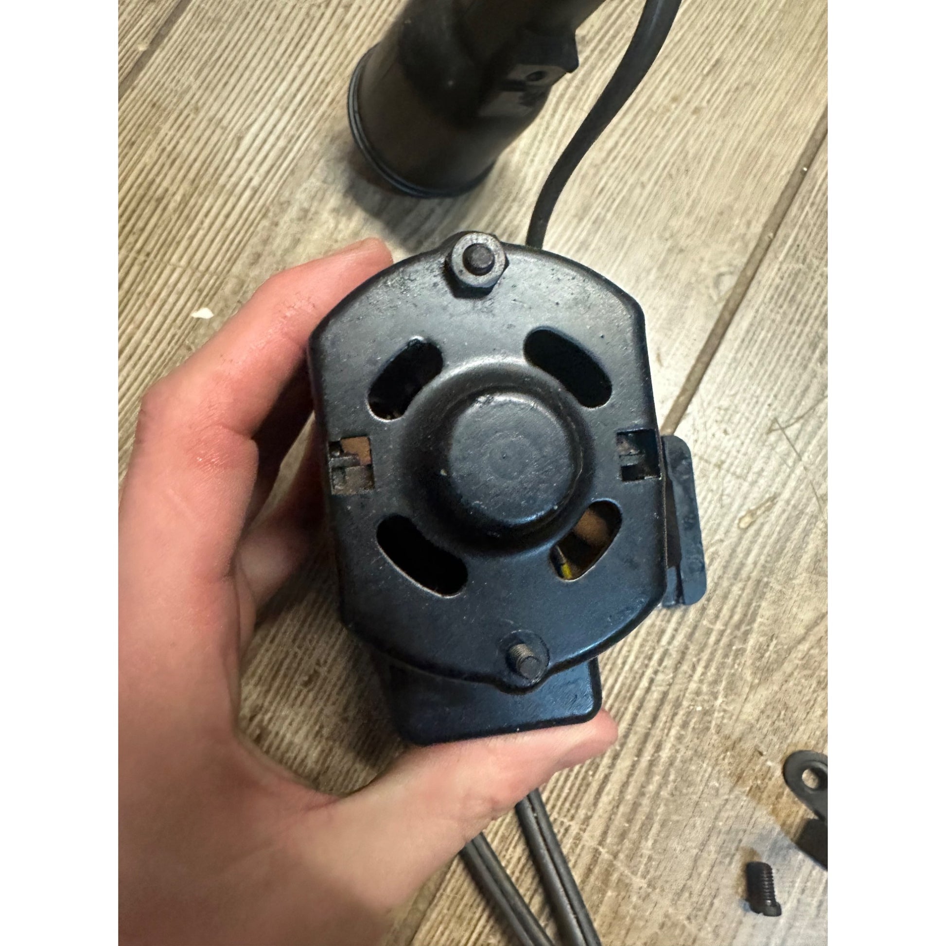 Vintage Singer 99 Sewing Machine Motor & Bug Eye Light for Parts / Repair