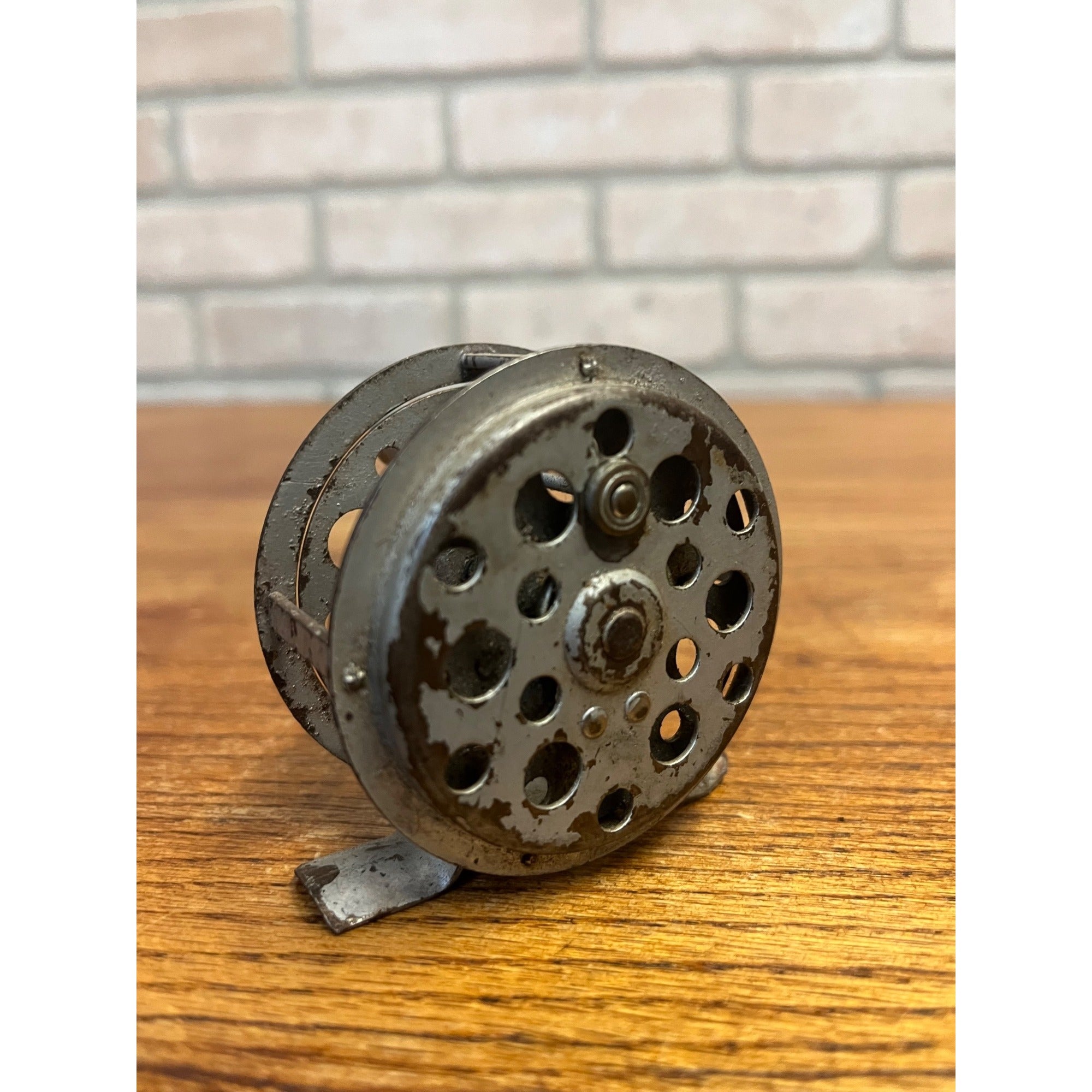 Early Vintage 1900s Double Wood Knob Fly Fishing Reel Unmarked 1920s